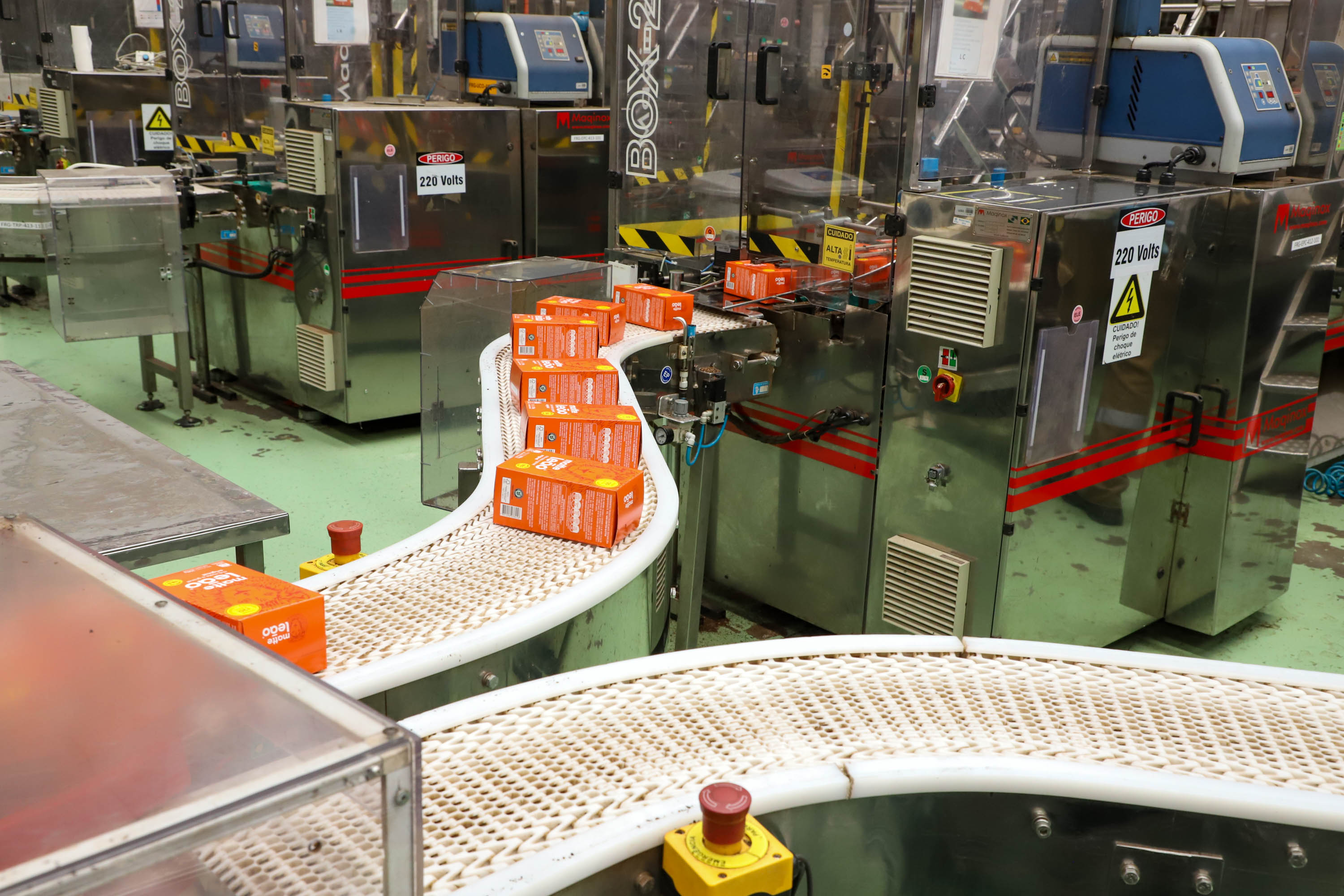 Vice Governador Darci Piana  Visita Fabrica de Chá Leão em Fazenda Rio Grande.