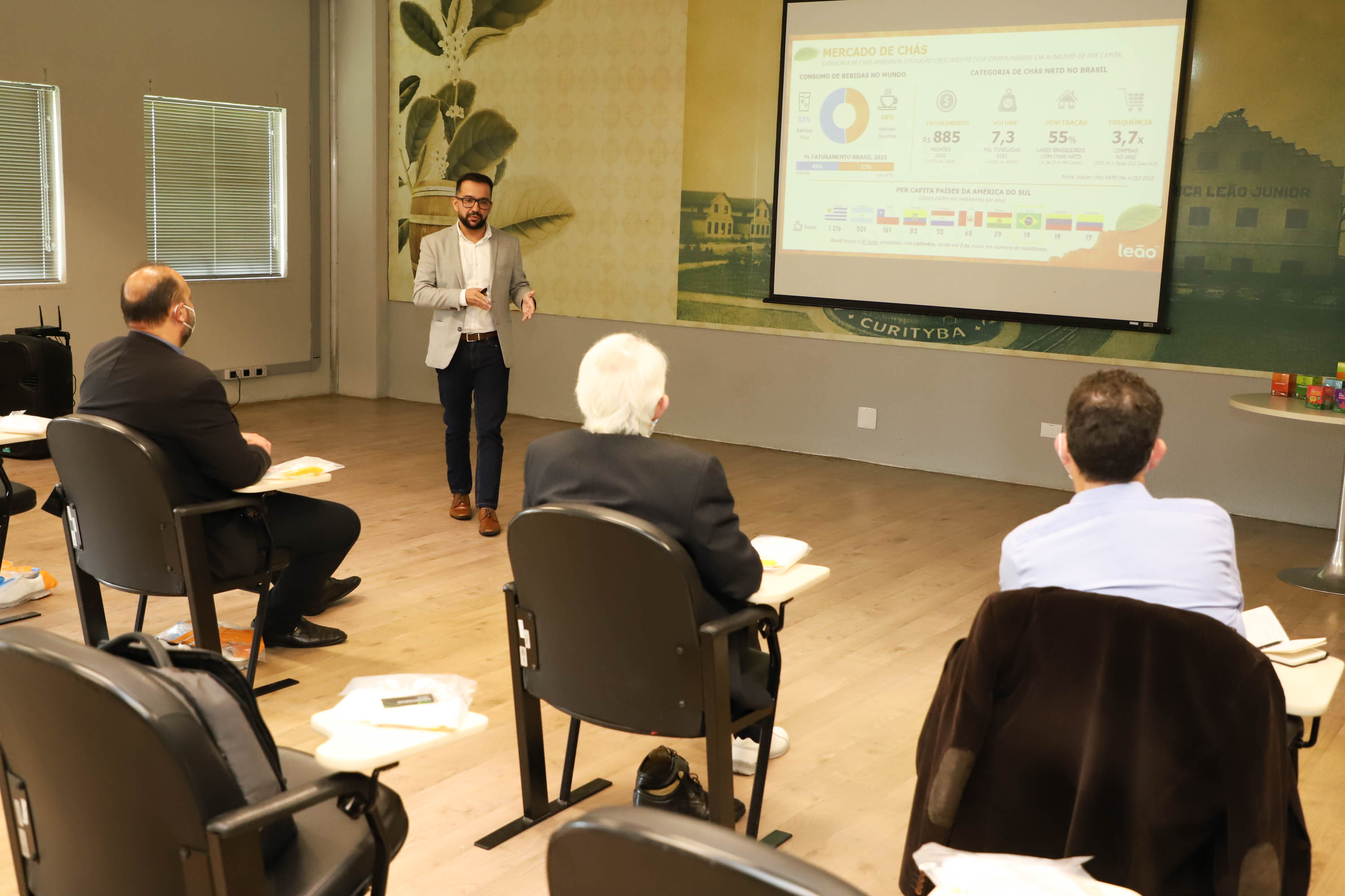 Vice Governador Darci Piana  Visita Fabrica de Chá Leão em Fazenda Rio Grande.