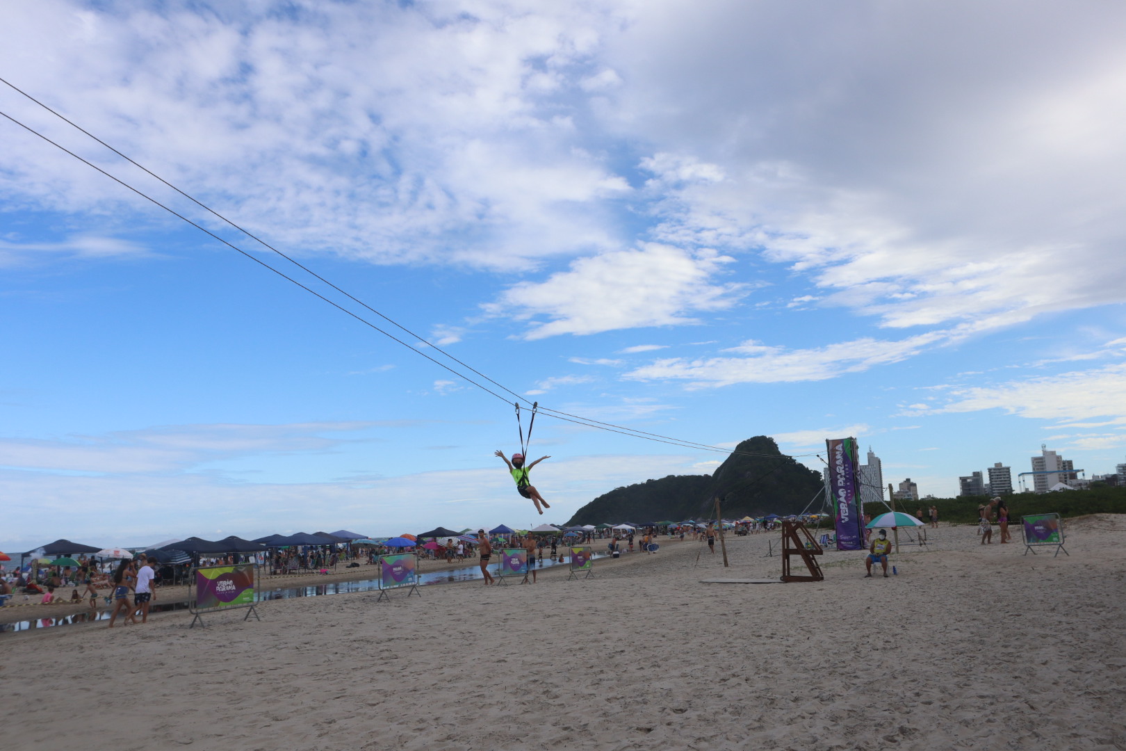 Em 20 dias, Verão Paraná Viva a Vida realiza mais de 500 mil atendimentos no litoral e noroeste do estado