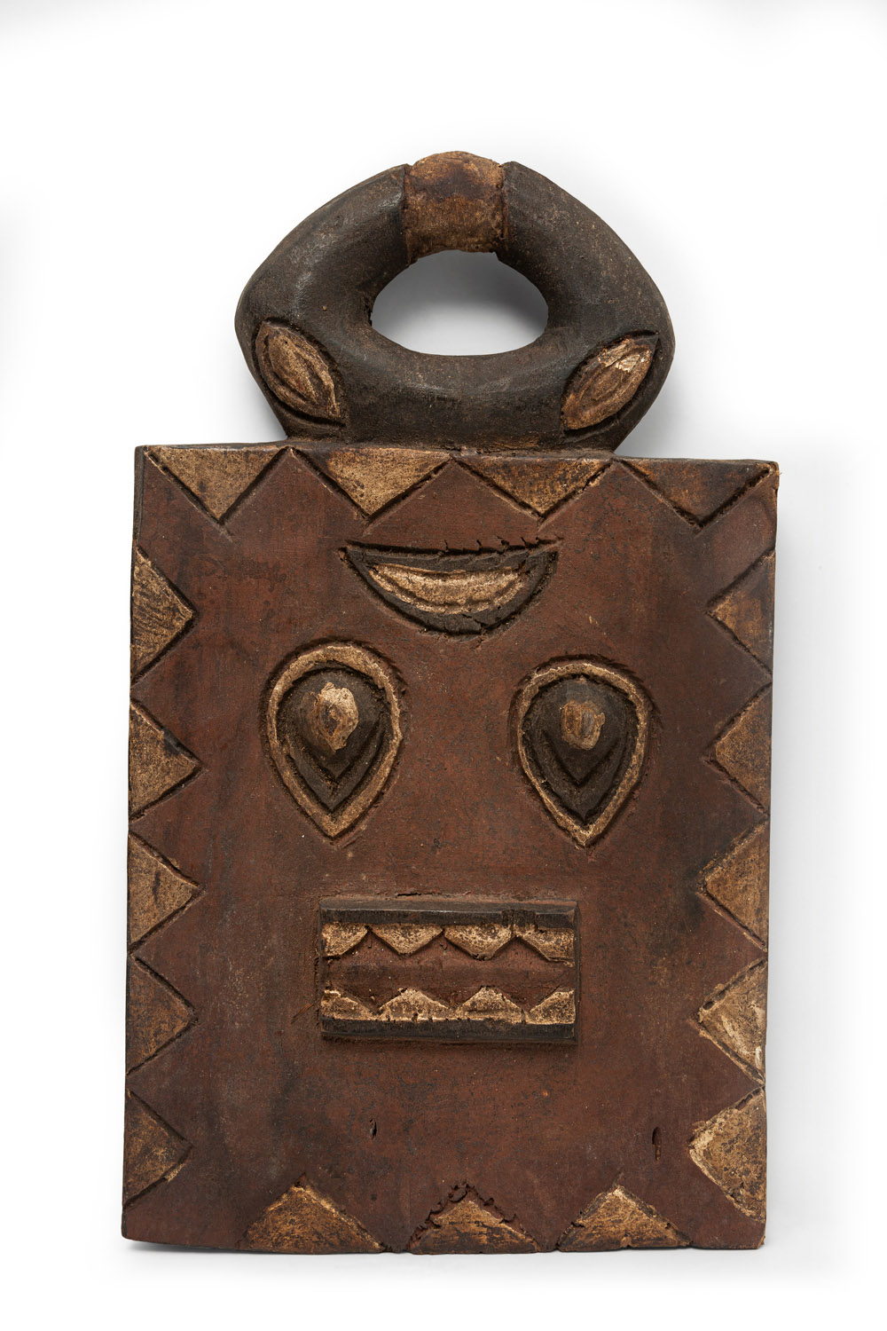 Governo do Paraná leva coleção de arte do MON a Cascavel