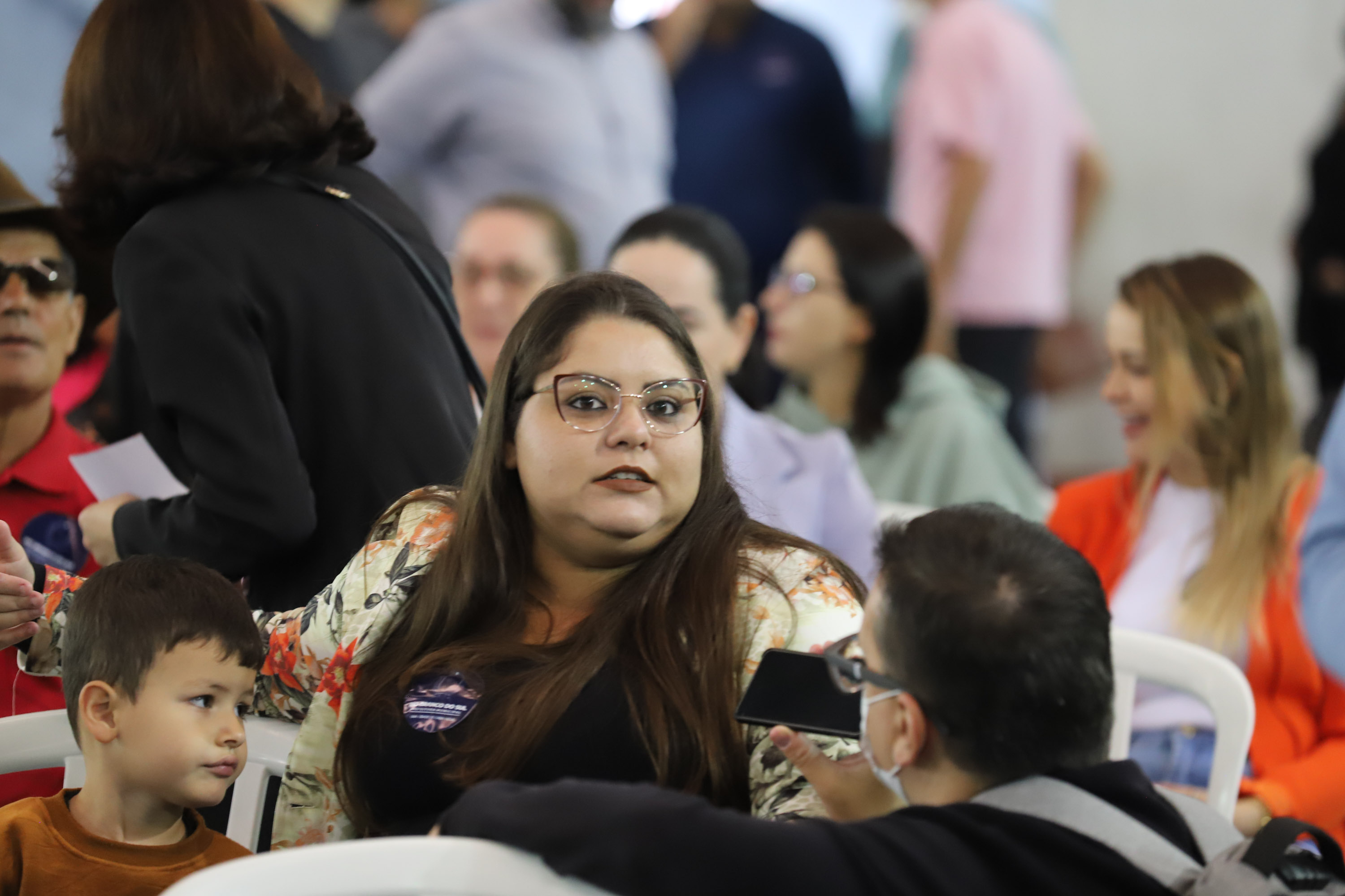 O governador Carlos Massa Ratinho Junior e o  Secretário da Saúde, Beto Preto, assinam nesta quinta-feira (31), liberação de recurso para o Hospital de Rio Branco do Sul. 31/03/2022 - Foto: Geraldo Bubniak/AEN