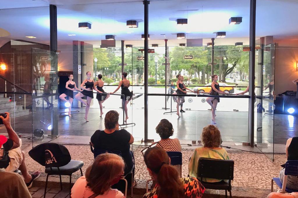 Teatro Guaíra celebrou Dia da Mulher com programação gratuita