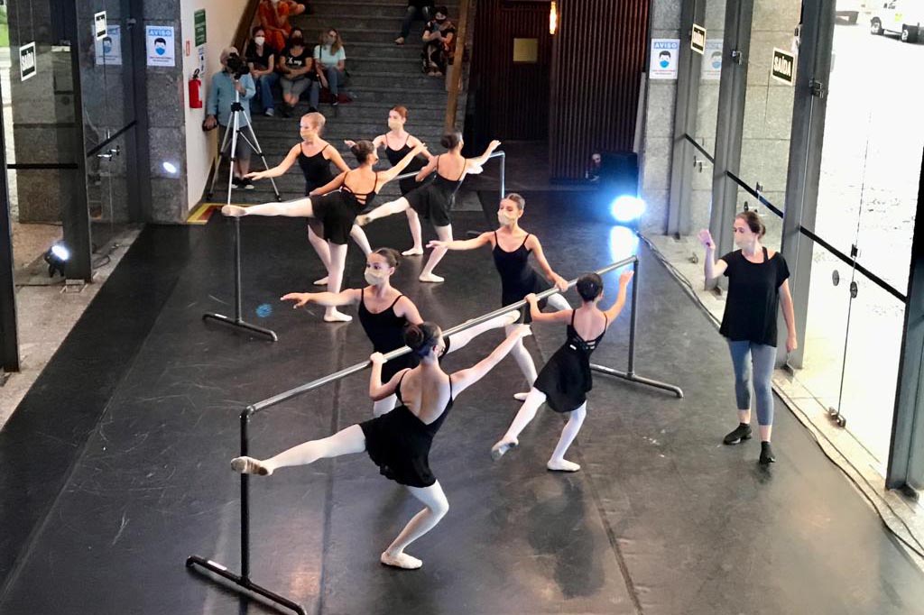 Teatro Guaíra celebrou Dia da Mulher com programação gratuita