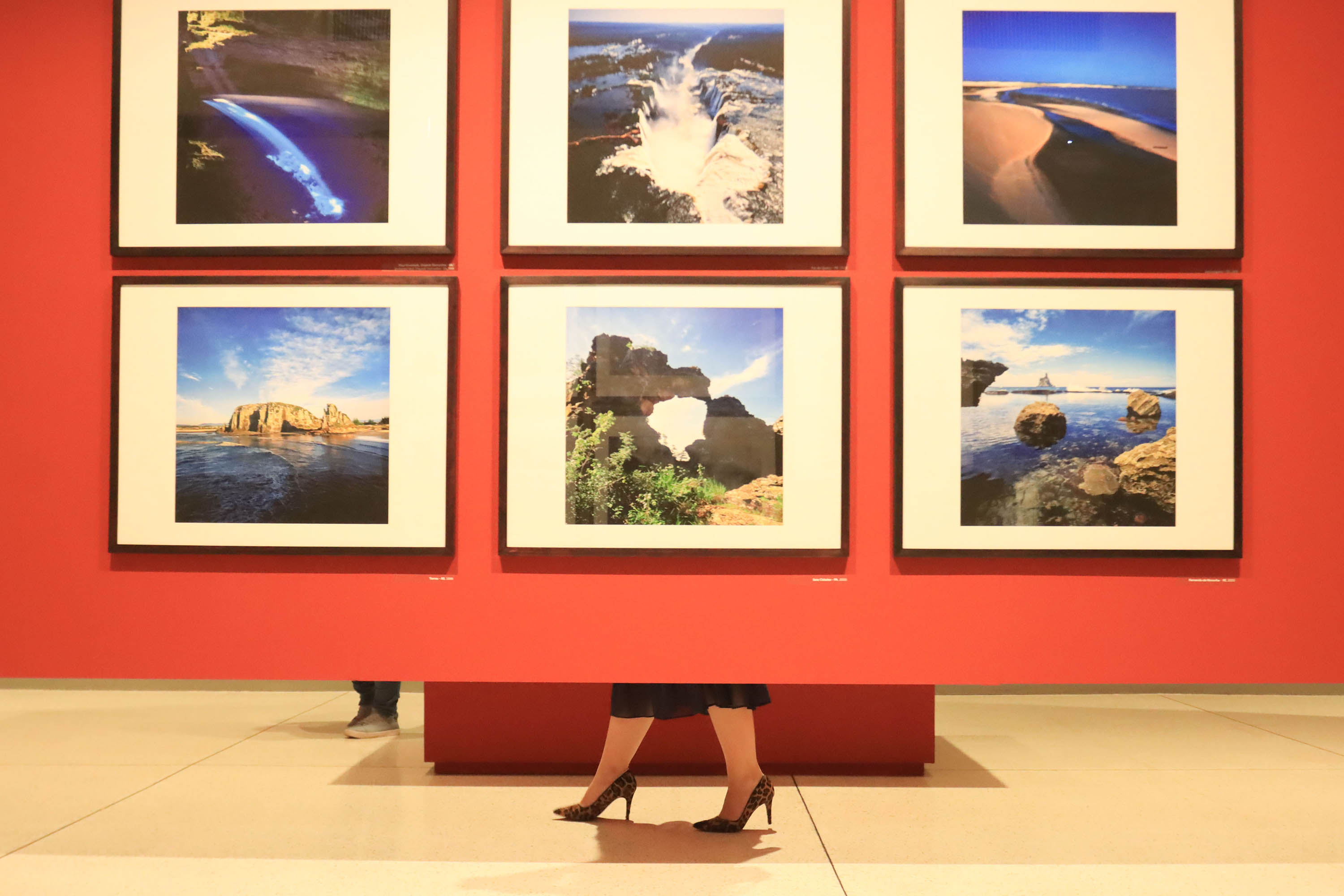 MON promove visita mediada e oficina na exposição de Orlando Azevedo