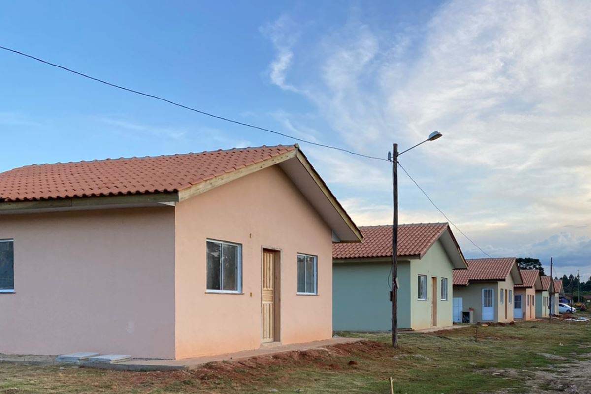 Famílias de Rio Azul têm até dia 20 para participar da seleção de 34 casas populares