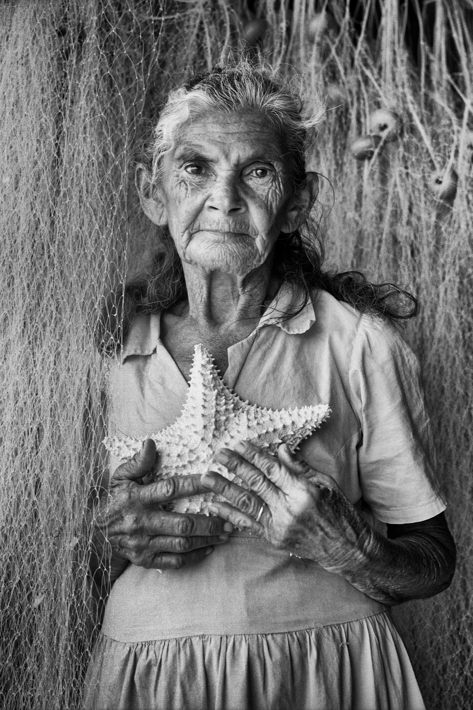 MON promove palestra com o curador Rubens Fernandes Junior curador da mostra “O Labirinto da Luz”, do fotógrafo Orlando Azevedo -
