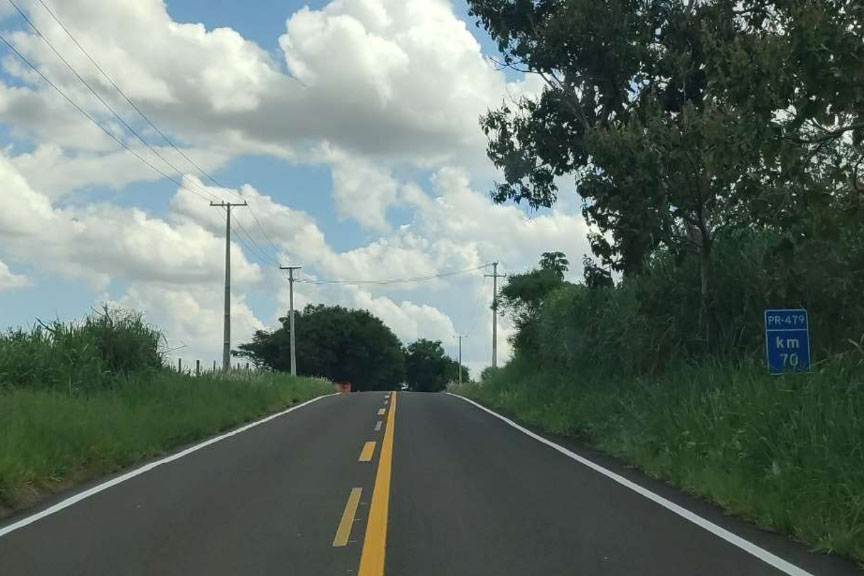 Ivaté, Douradina, Moreira Sales e Tuneiras do Oeste têm rodovias revitalizadas pelo Estado