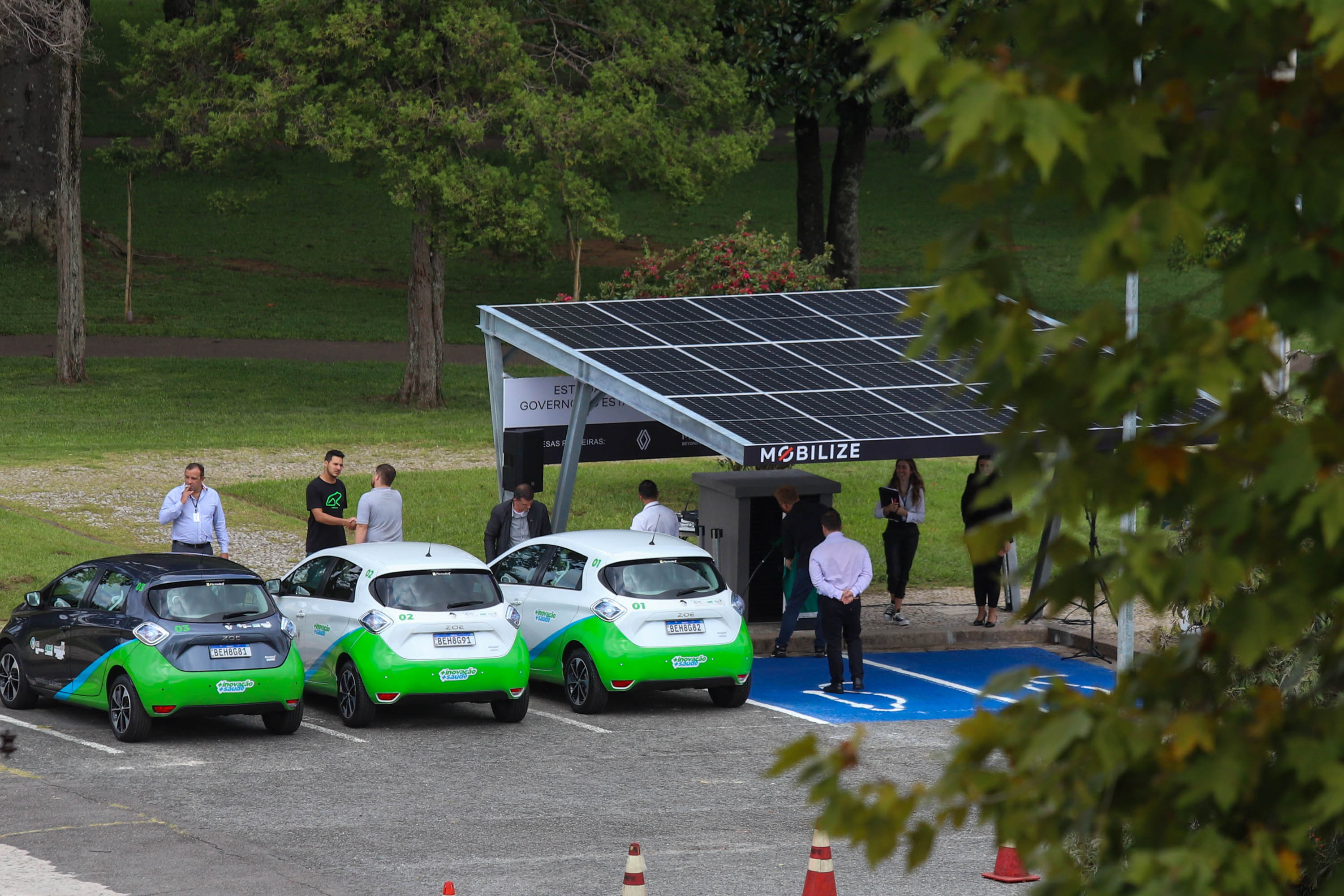 POSTO DE ENERGIA SOLAR