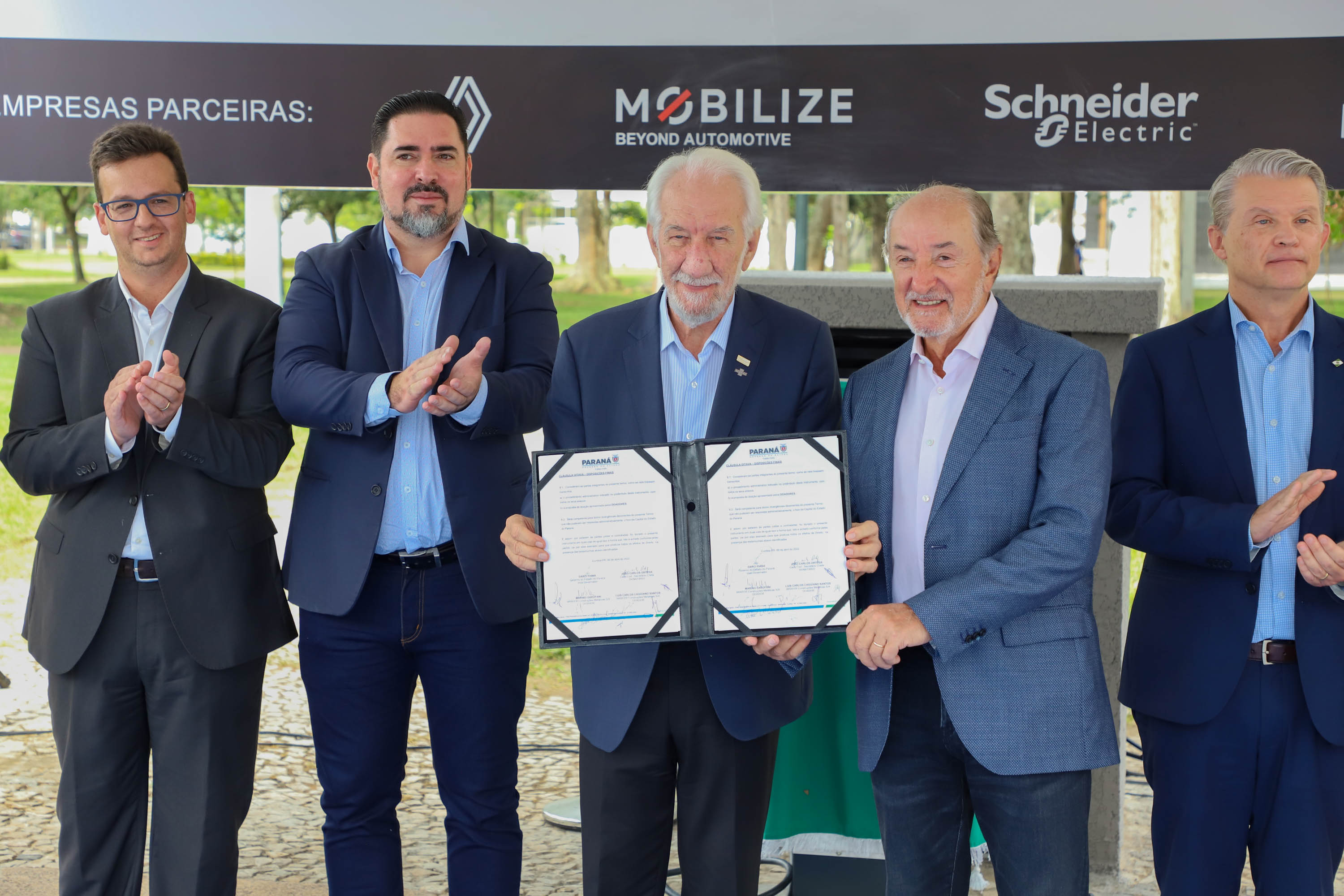 POSTO DE ENERGIA SOLAR