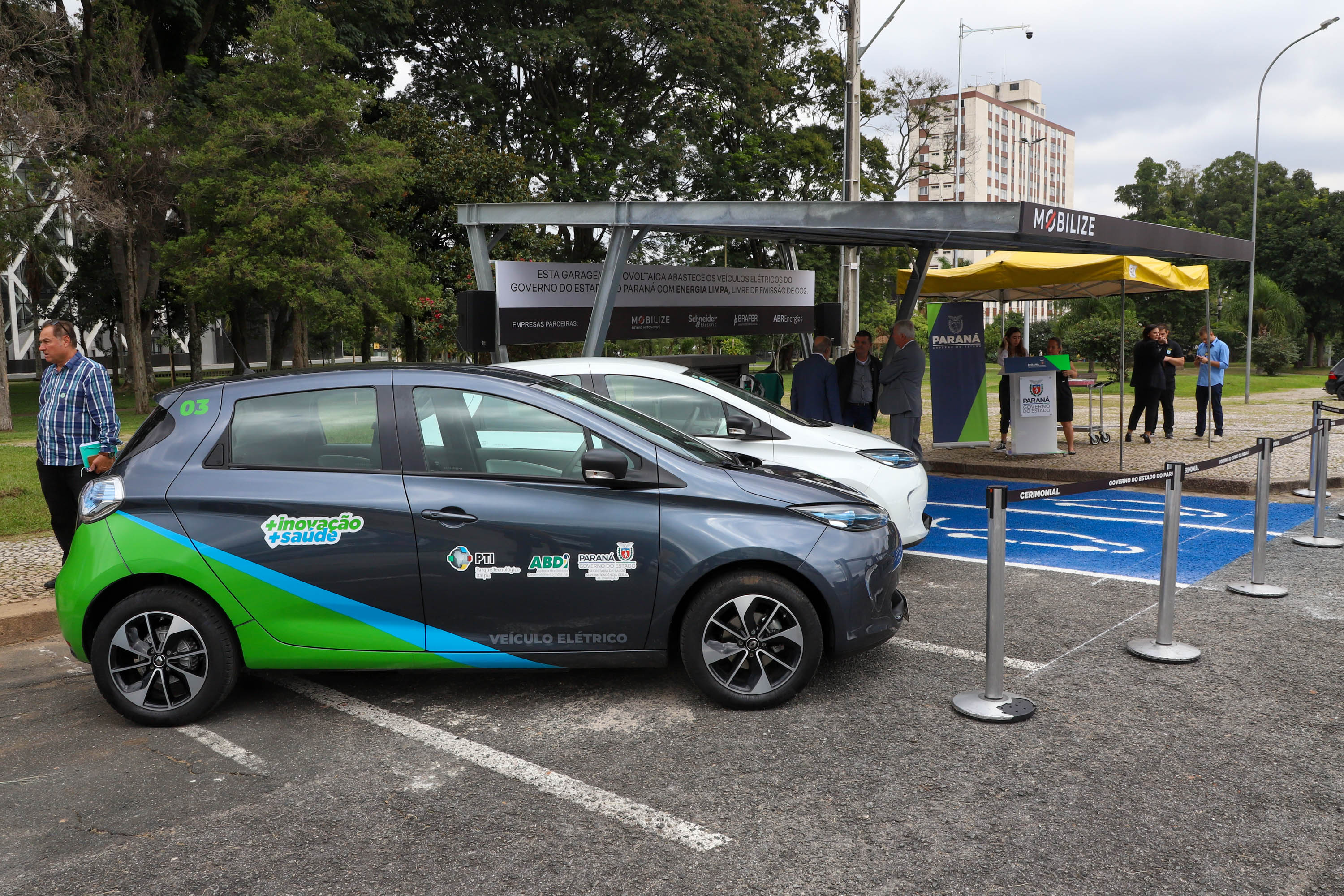 POSTO DE ENERGIA SOLAR