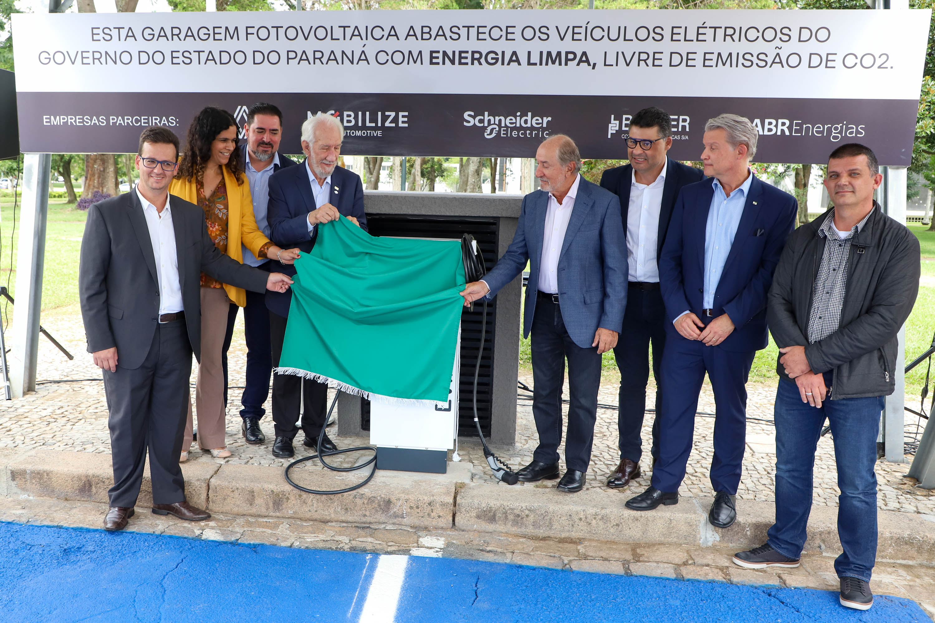 POSTO DE ENERGIA SOLAR