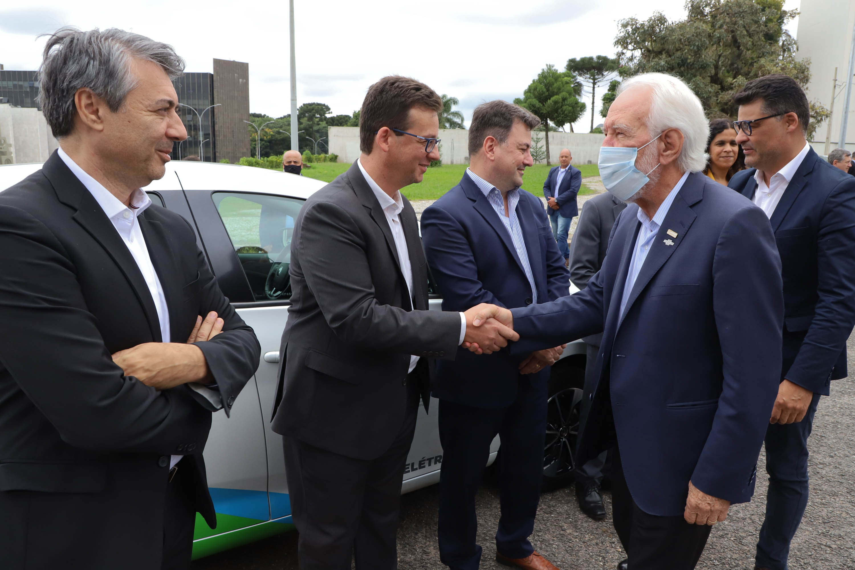 POSTO DE ENERGIA SOLAR