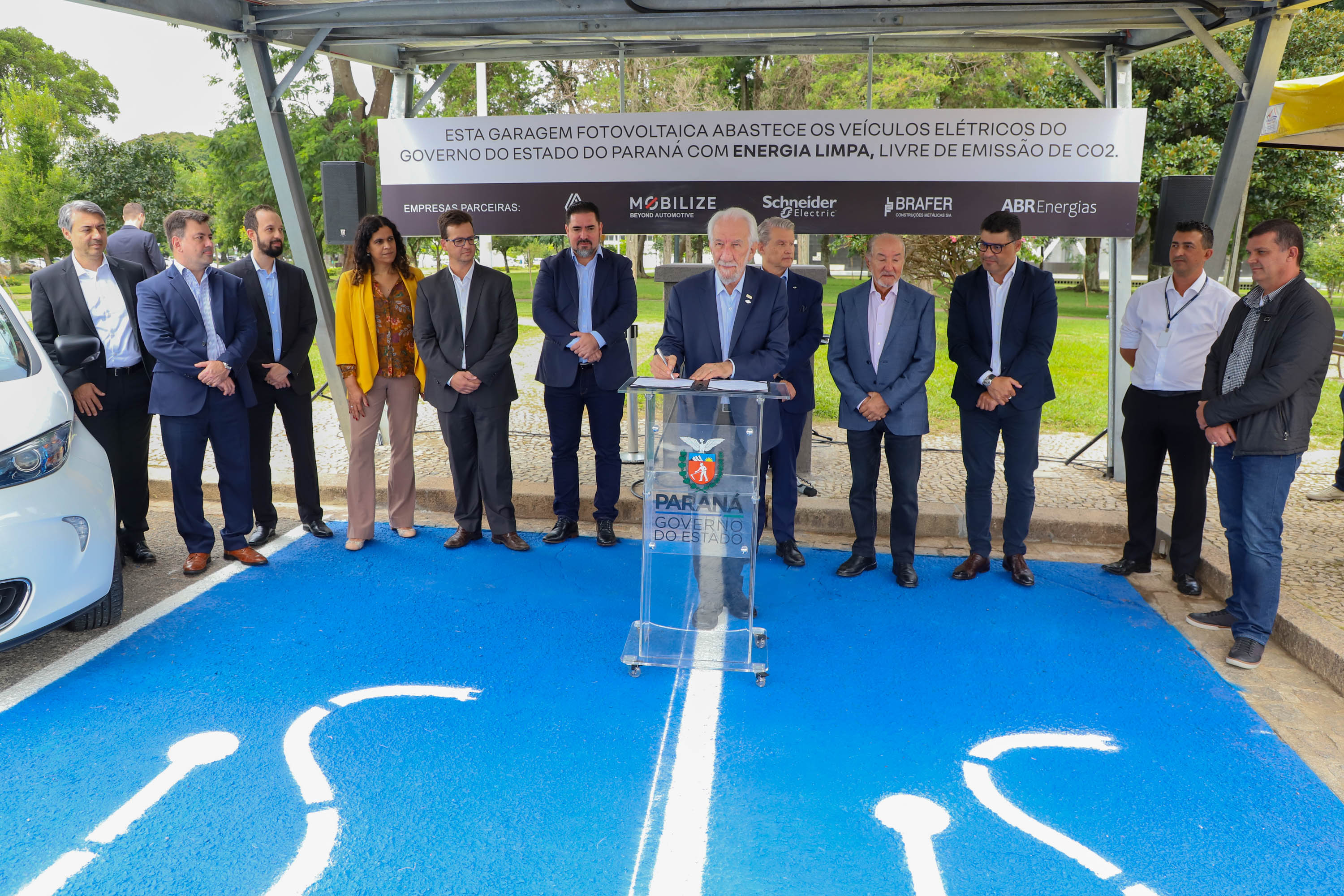 POSTO DE ENERGIA SOLAR