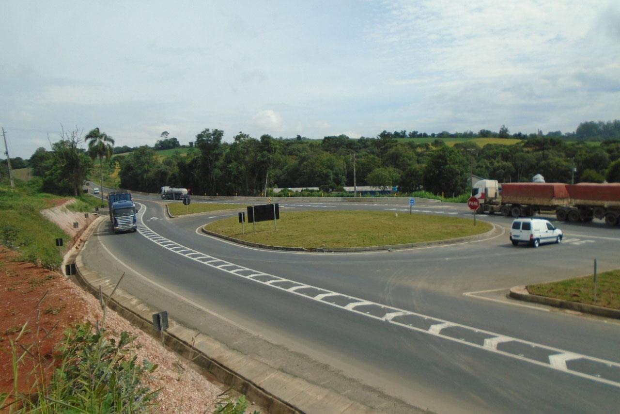 Acordo judicial do DER/PR garante obras na BR-277, BR-373 e BR-476