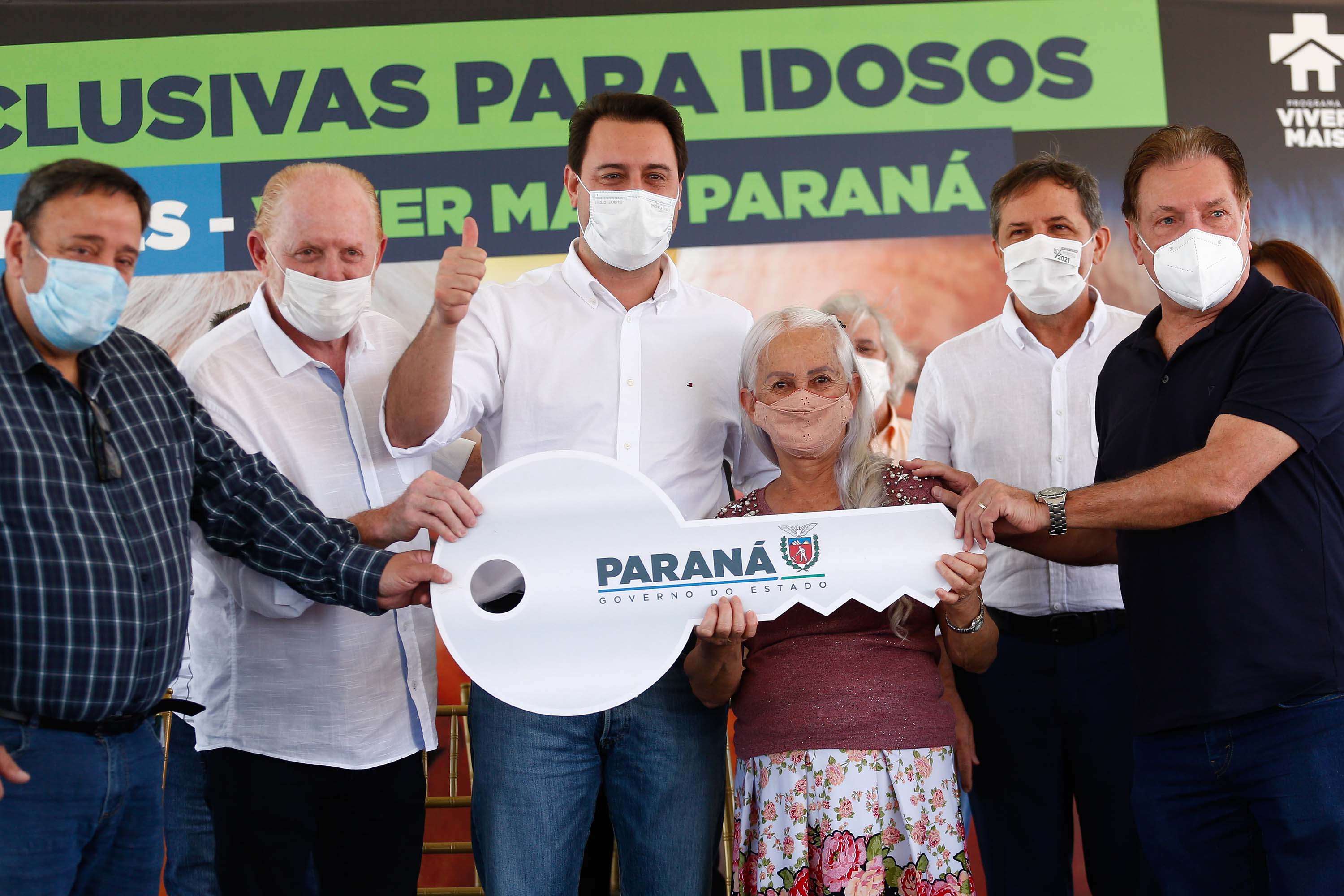 Condomínios melhoram condições de moradia e facilitam acesso a serviços públicos para idosos