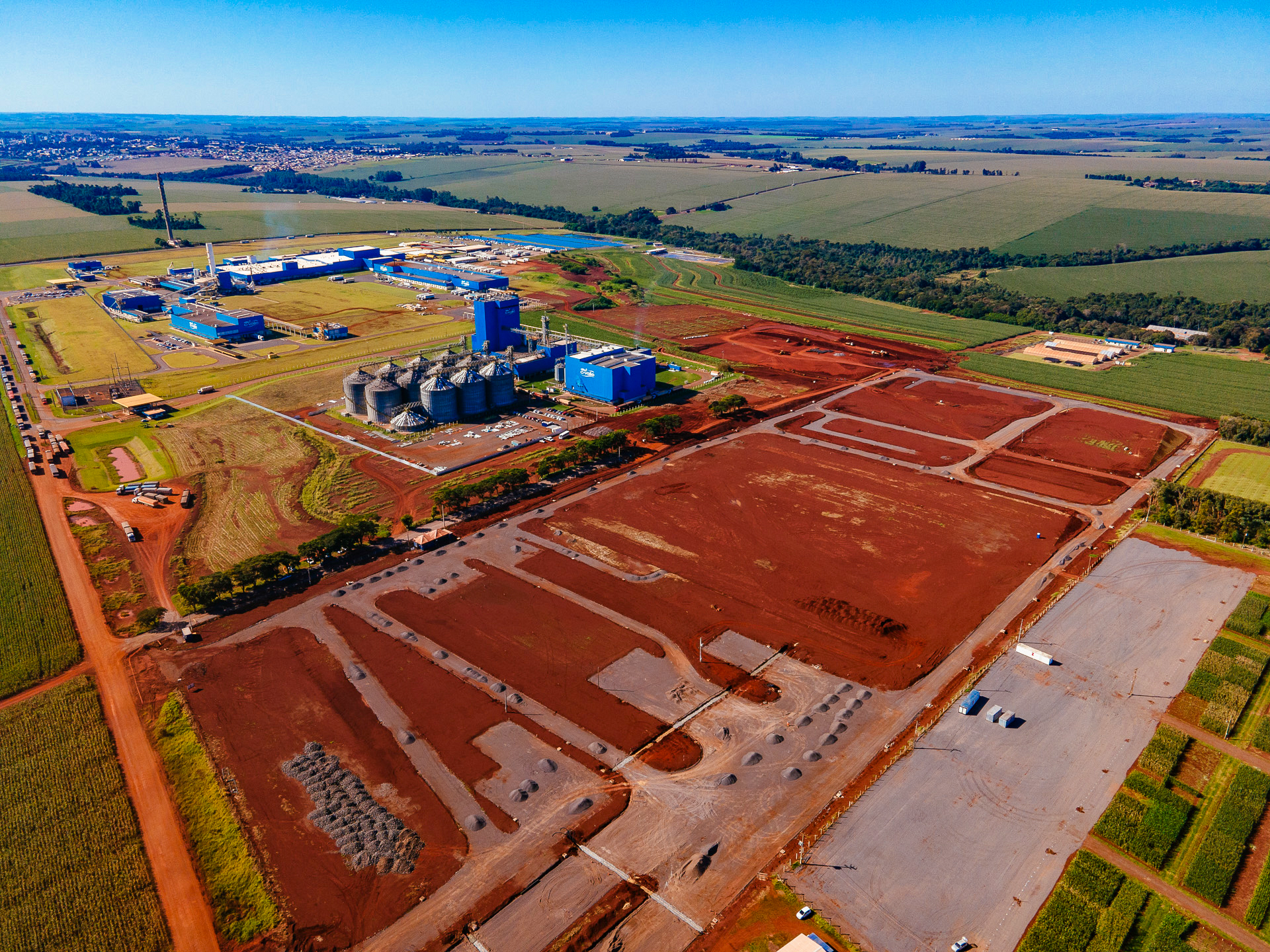 Parceria BRDE e C. Vale possibilita construção de esmagadora de soja que vai gerar 1.500 empregos no Oeste do PR -