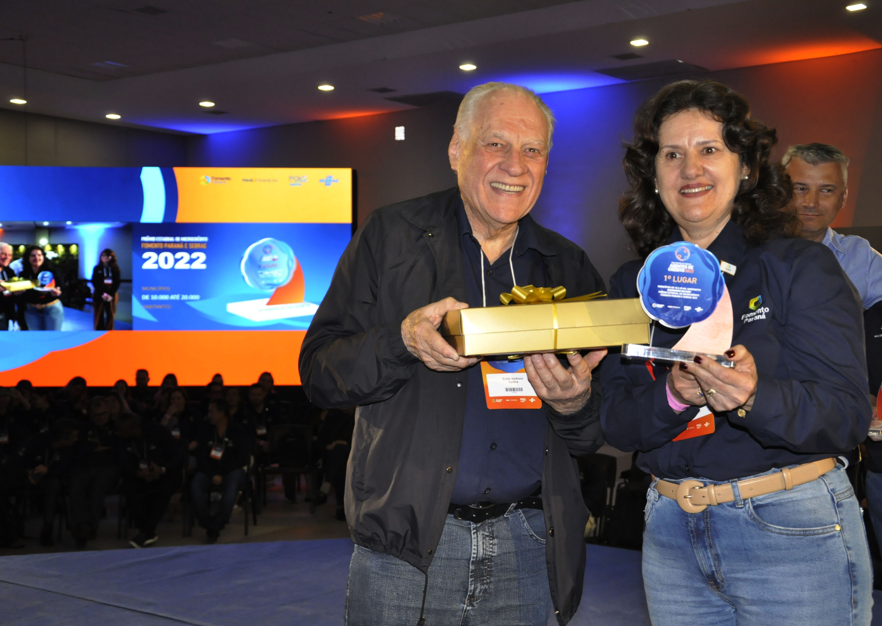 Francisco Beltrão é campeão geral do Prêmio Estadual de Microcrédito 2022