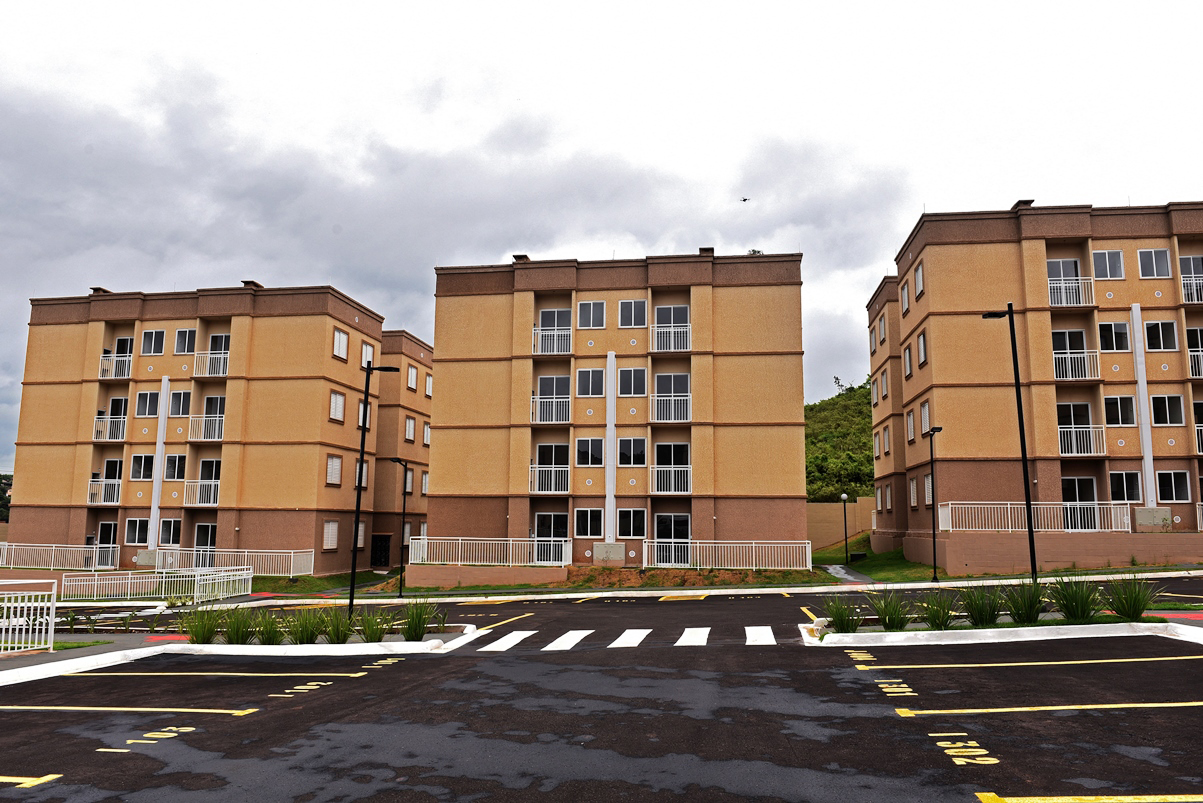 Governo do Estado ajuda 133 famílias de Ibiporã com o valor de entrada da casa própria