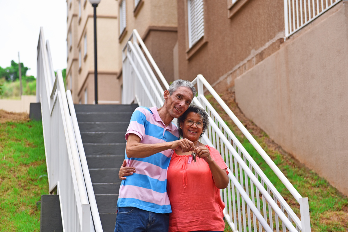 Governo do Estado ajuda 133 famílias de Ibiporã com o valor de entrada da casa própria