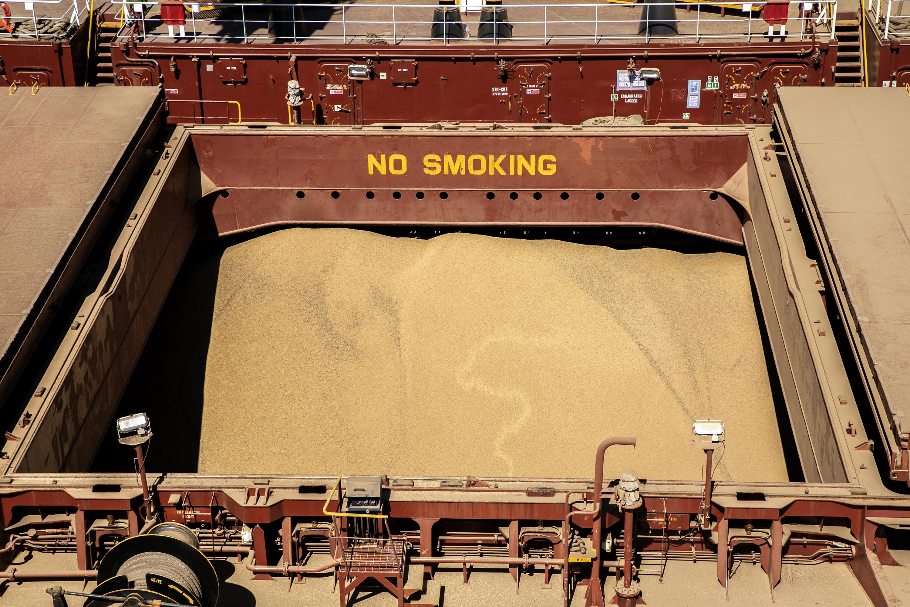Porto de Paranaguá tem alta de 11,73% nas movimentações de grãos pelo Corredor Leste