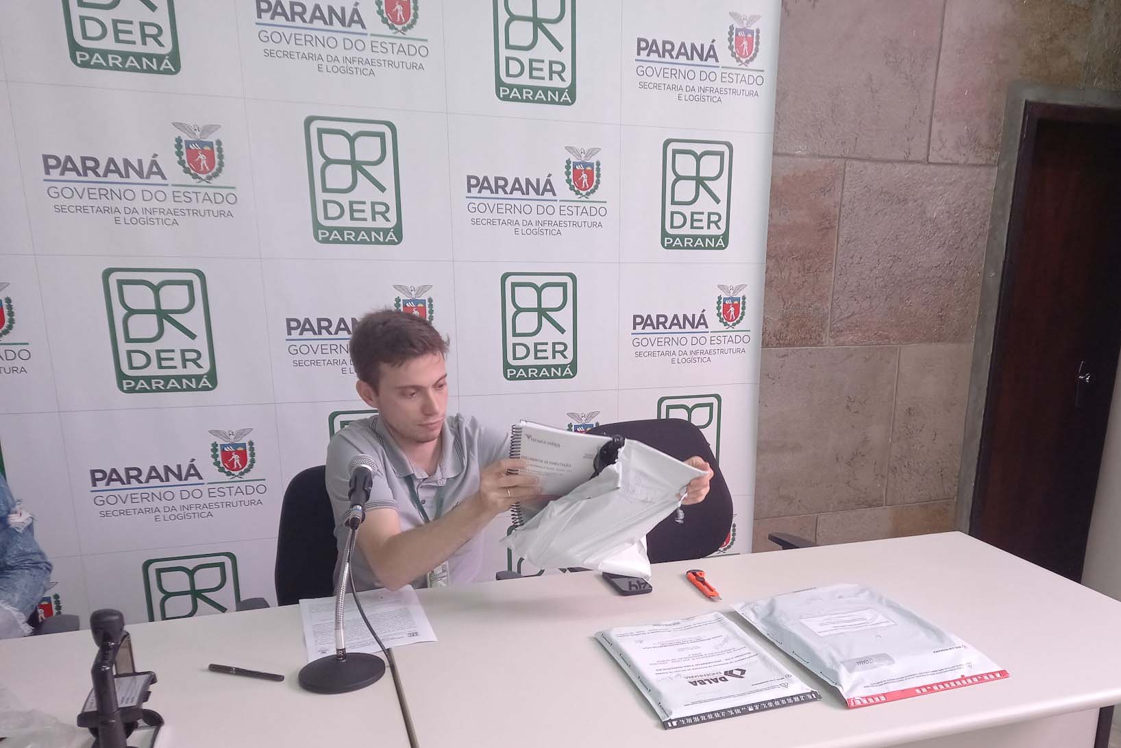 Licitação para conservação de 363,84 km rodovias do Norte e Norte Pioneiro chega na fase final