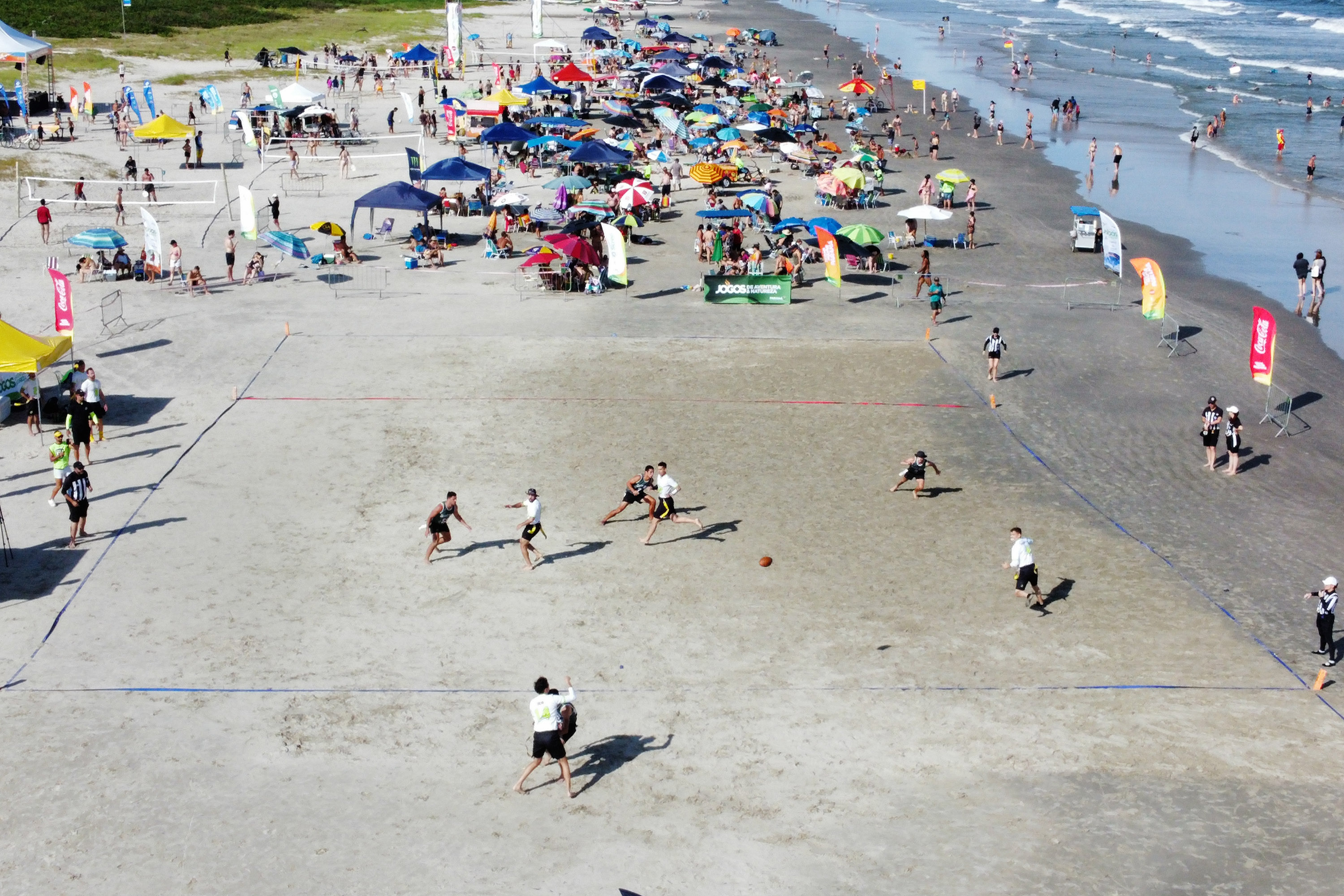 Campeonato de Beach-Flag.