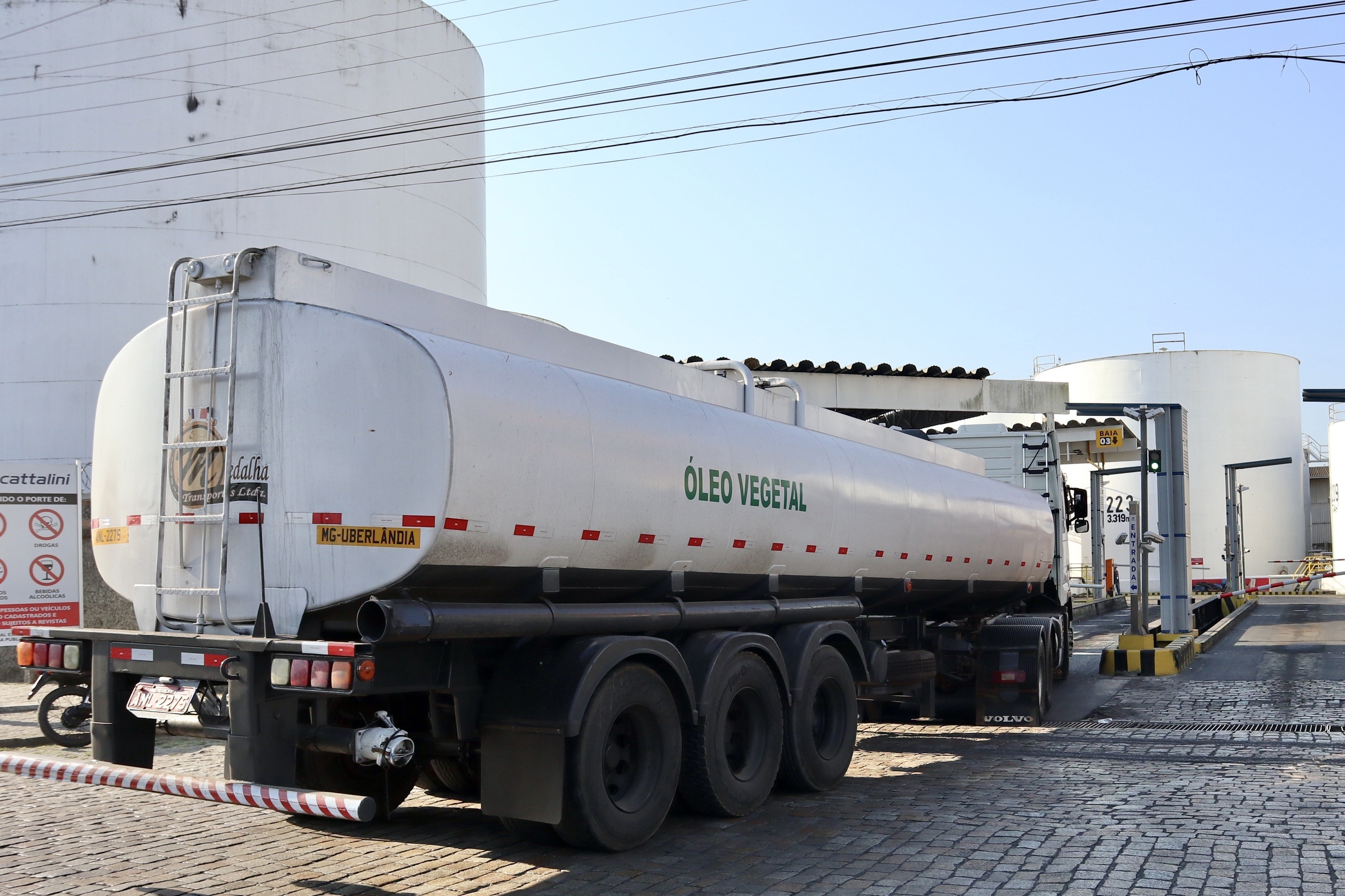 Porto de Paranaguá se prepara para atender demanda crescente do mercado de líquidos