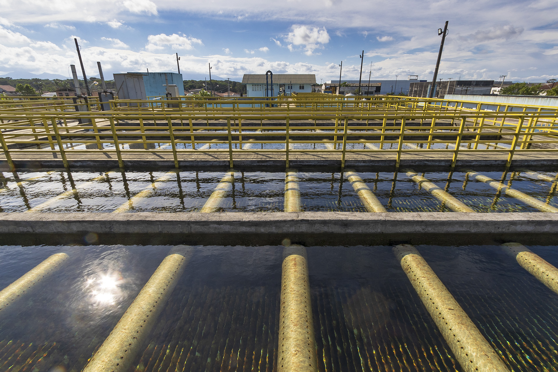 Feriado de Carnaval terá reforço no abastecimento de água no Litoral