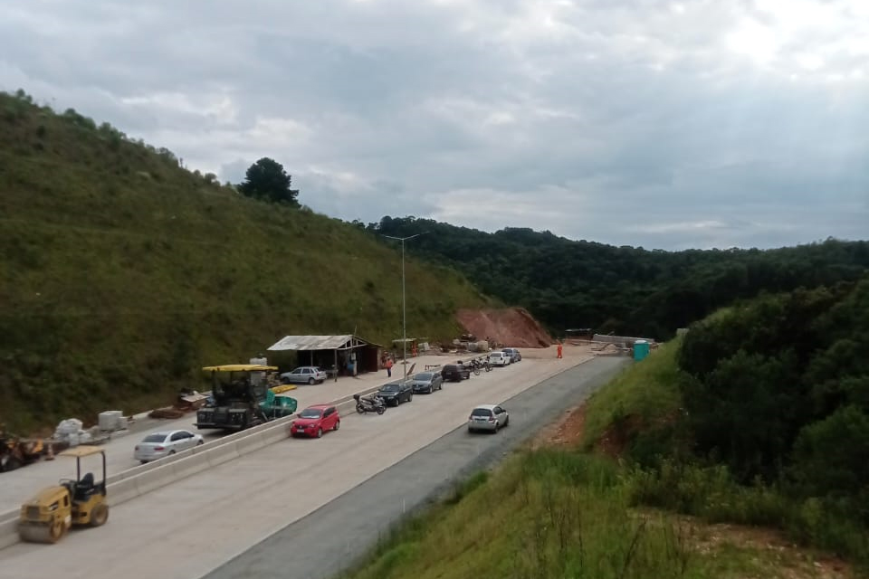 DER Rodovia dos Minérios