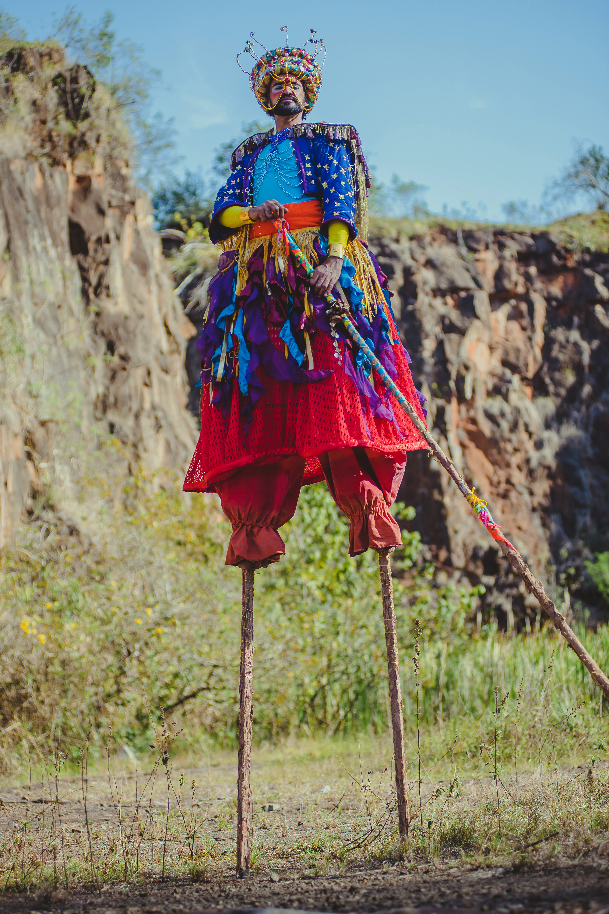 Crianças no Teatro chega a Londrina com o espetáculo “Encontro de Gigantes”