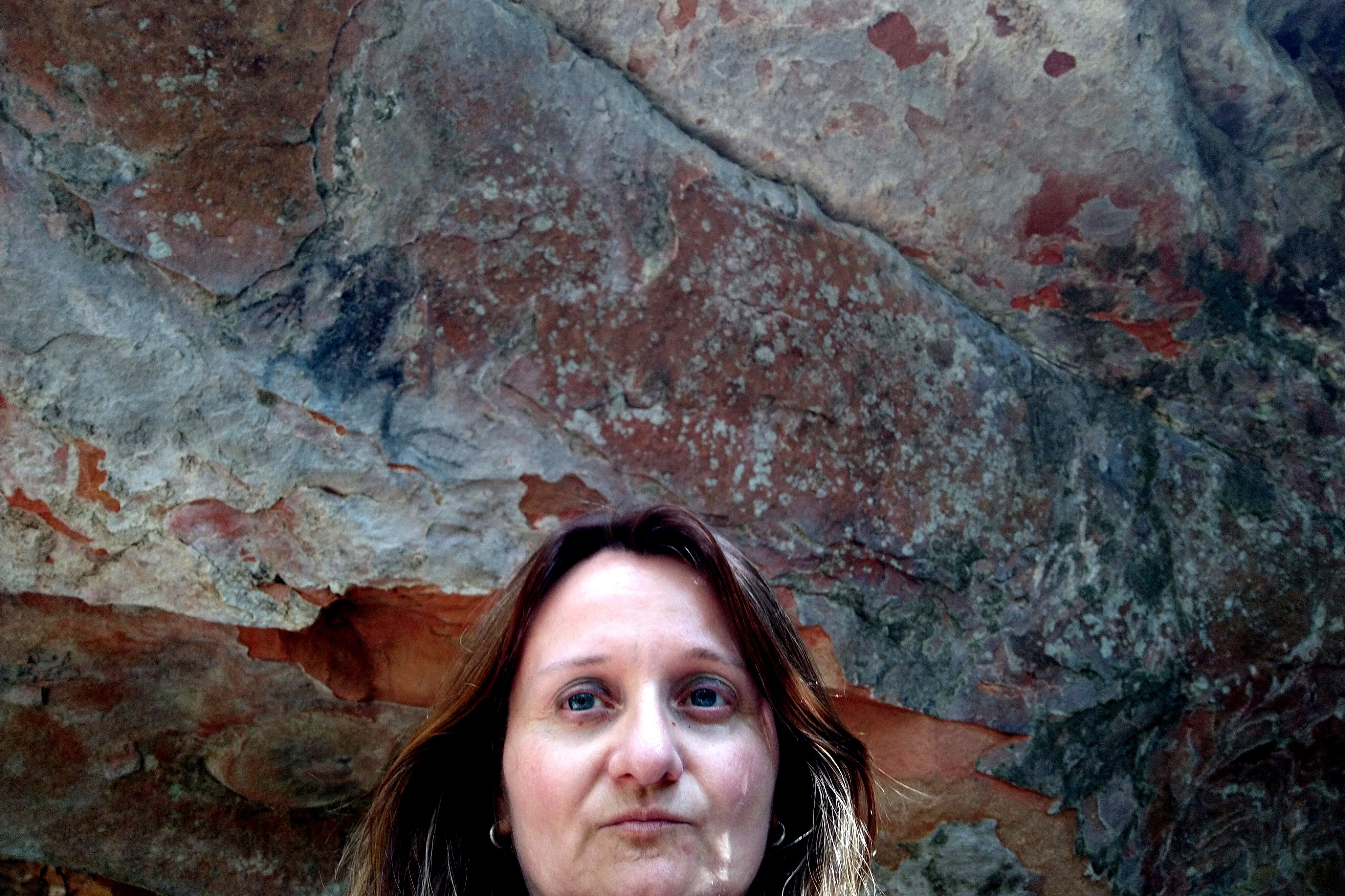 Do sonho de menina a quatro décadas de carreira no MUPA: a história da arqueóloga Cláudia Parellada