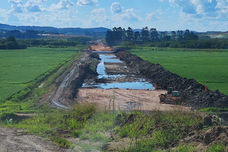 Novo contorno de Castro deve entregar ponte em breve