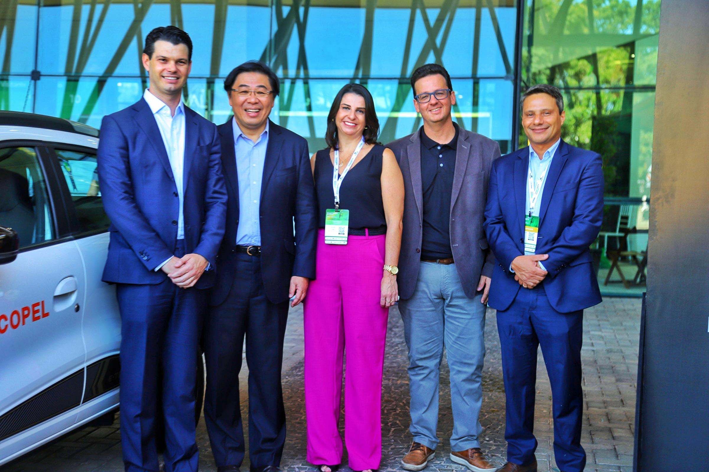 Copel inicia implementação de frota de veículos elétricos