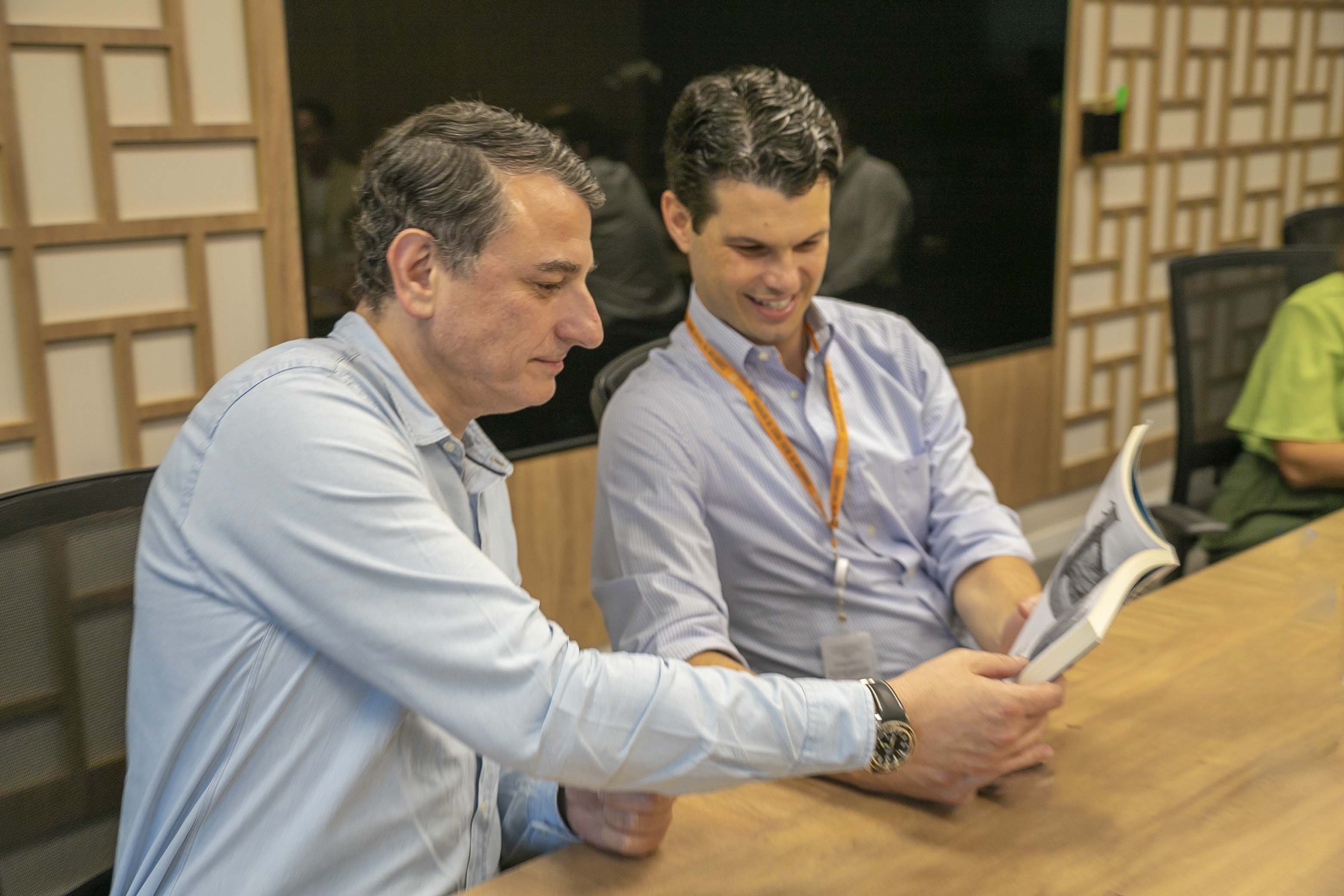 Referência em engenharia hidráulica, Nelson Pinto doa acervo de projetos à Copel