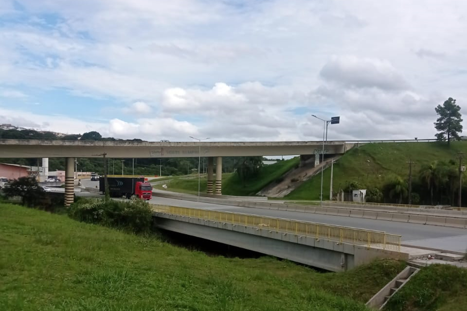 Duplicação da Rodovia dos Minérios atinge 53% de execução