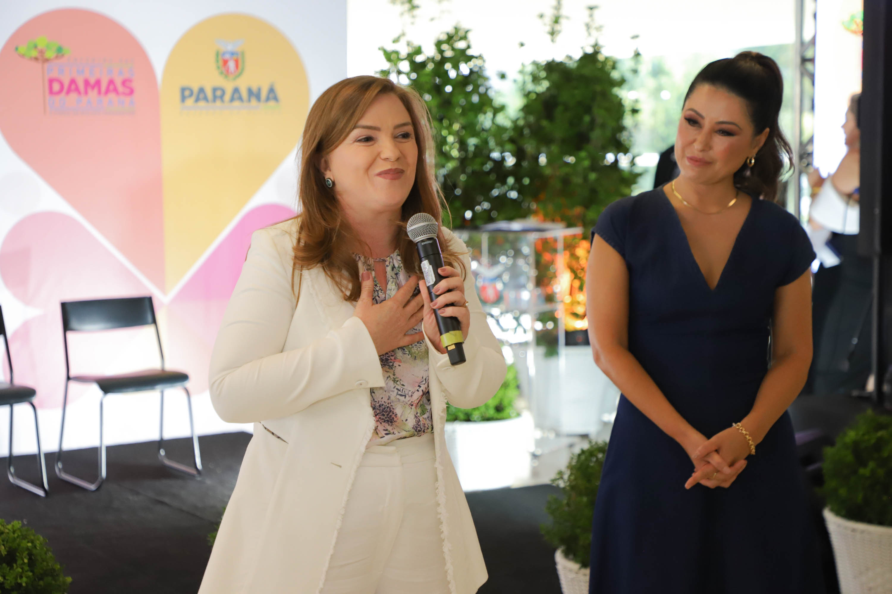 A primeira-dama do Paraná, Luciana Saito Massa, presidiu nesta terça-feira (21) o II Encontro das Primeiras-Damas do Paraná — A Força da Mulher Paranaense, no Museu Oscar Niemeyer, em Curitiba.