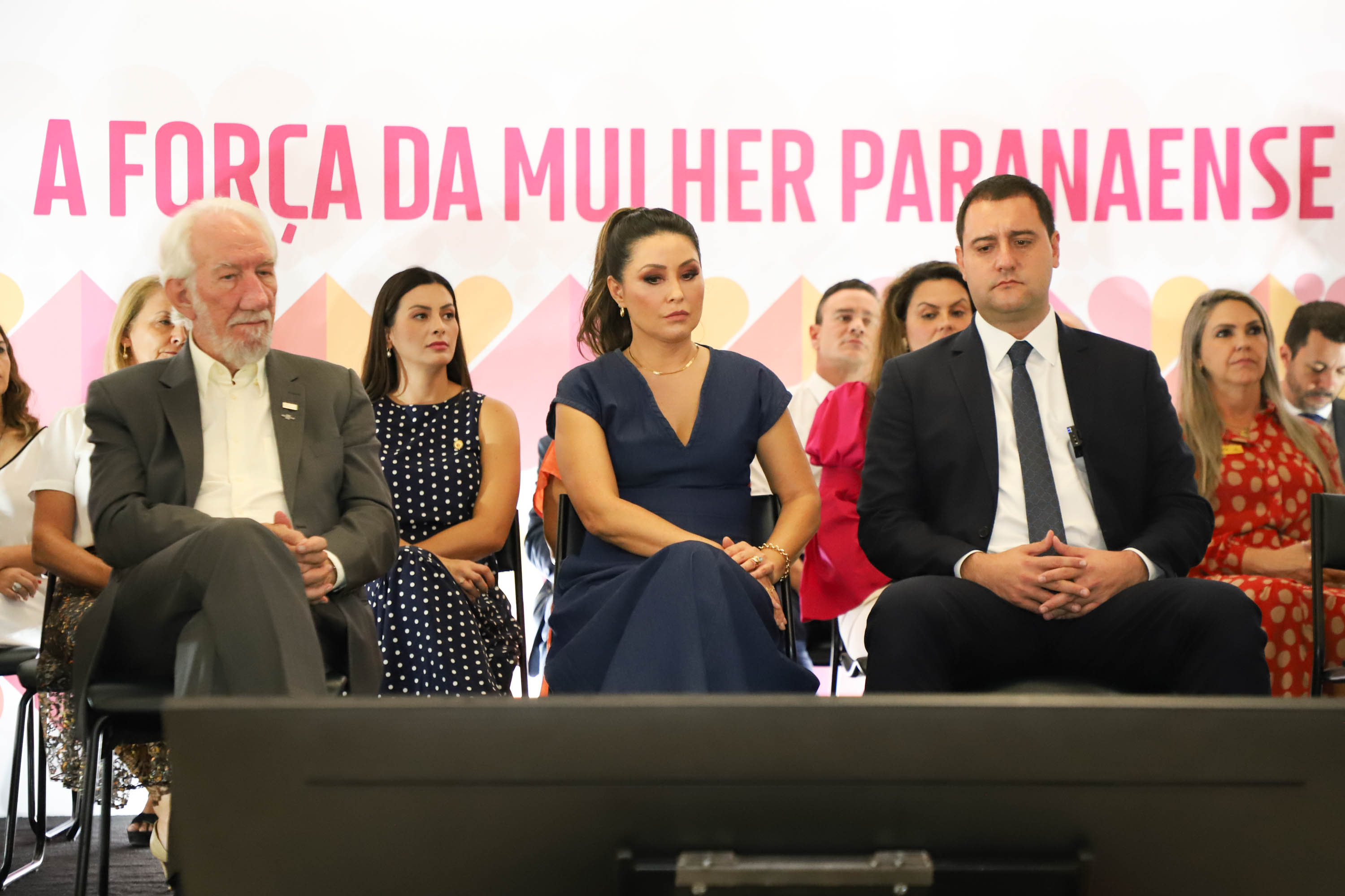 O governador Carlos Massa Ratinho Junior sancionou nesta terça-feira (21) a criação do Fundo Estadual dos Direitos da Mulher (FEDIM/PR).