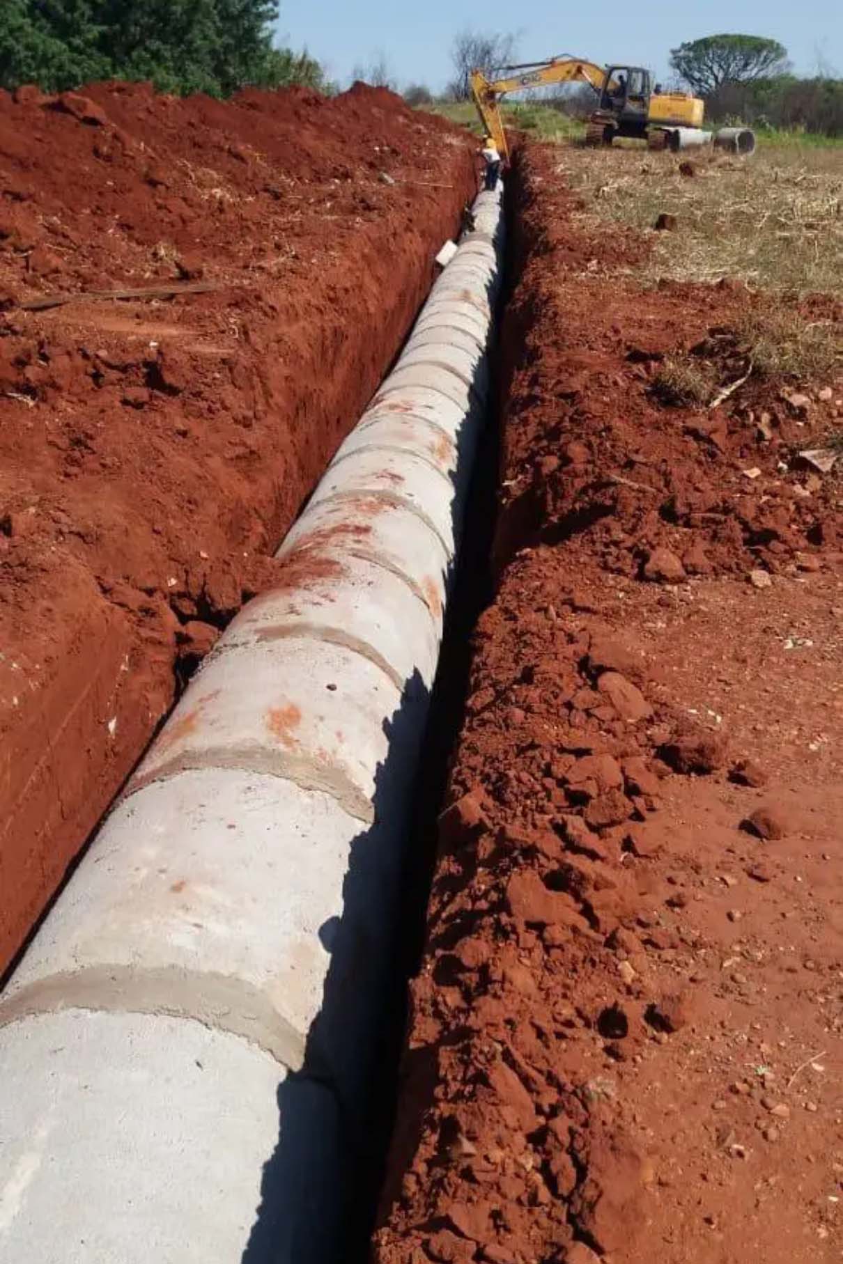 Obras em andamento realizadas em Bela Vista do Paraíso com recursos do Governo do Estado