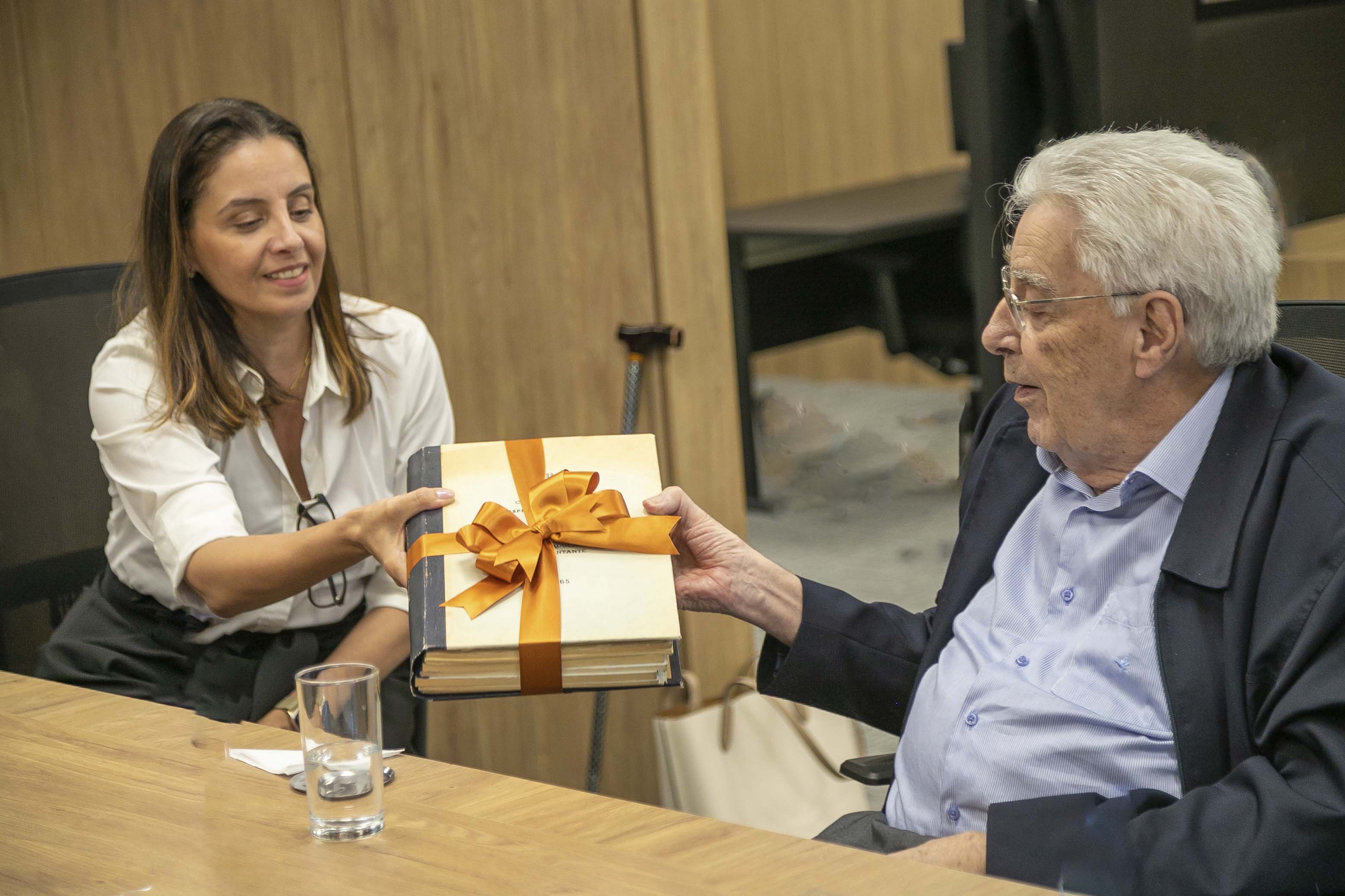 Referência em engenharia hidráulica, Nelson Pinto doa acervo de projetos à Copel