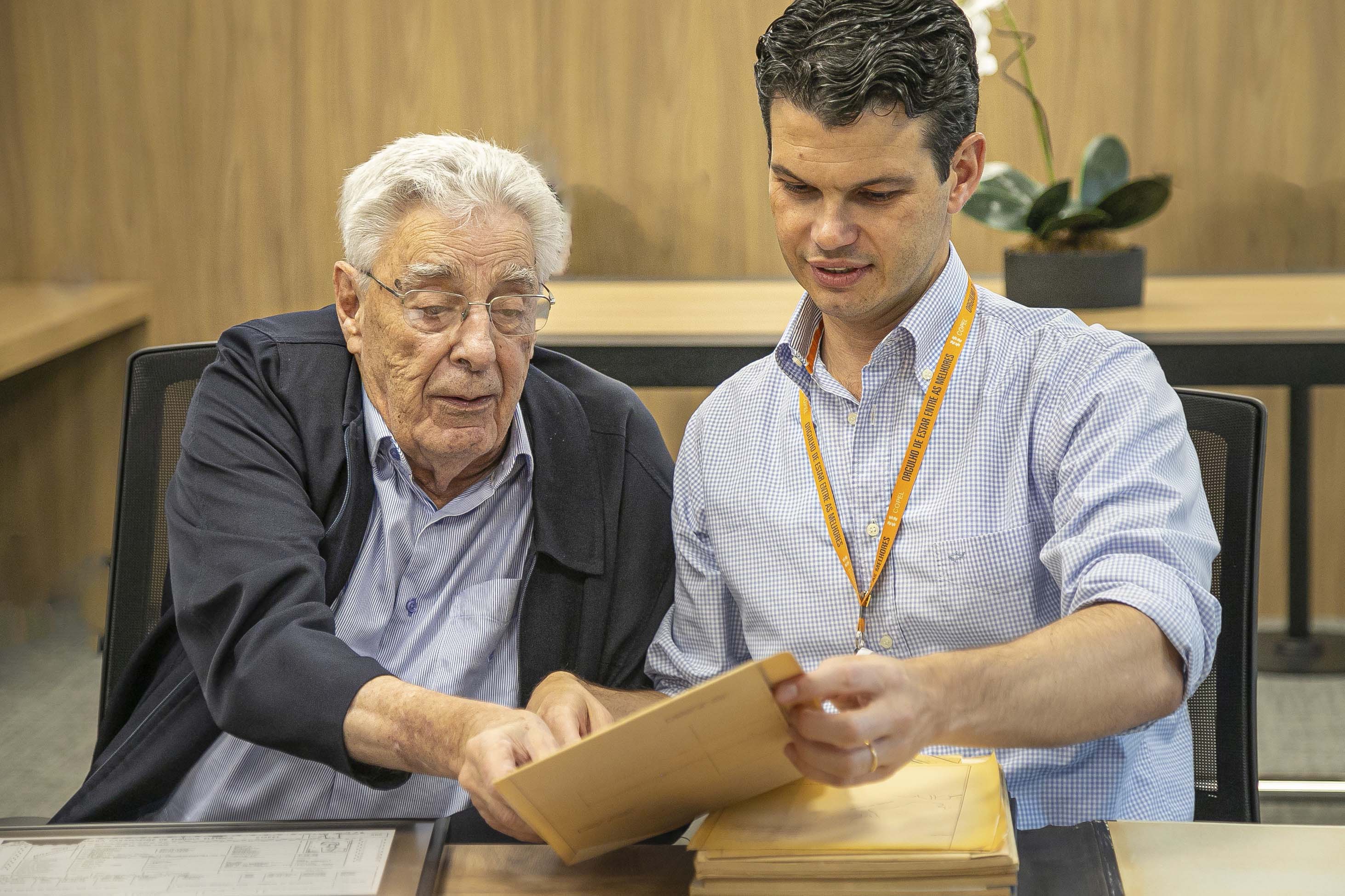 Referência em engenharia hidráulica, Nelson Pinto doa acervo de projetos à Copel