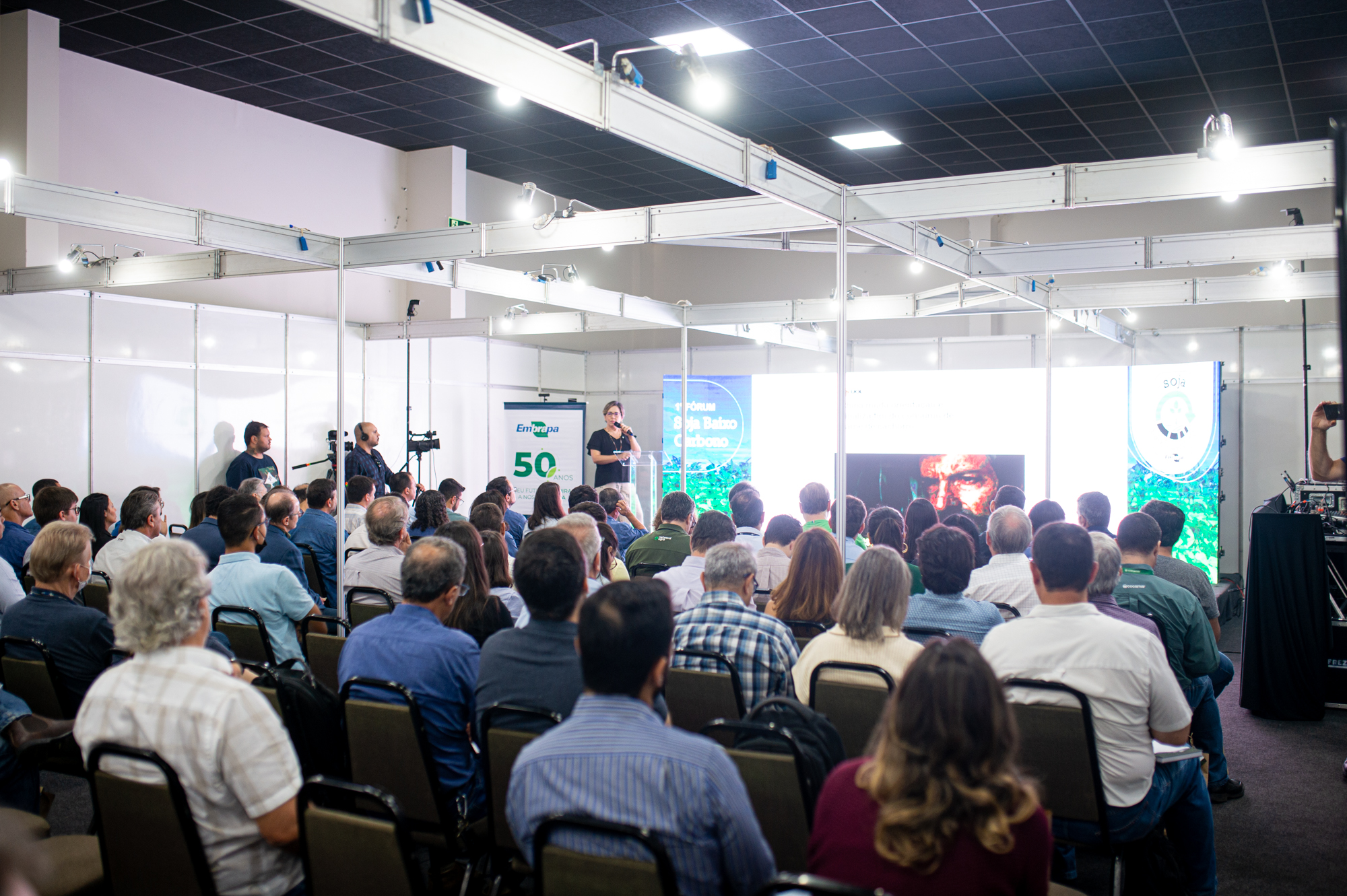 Ortigara participou ainda do 1.° Fórum Soja Baixo Carbono, promovido pela Embrapa.