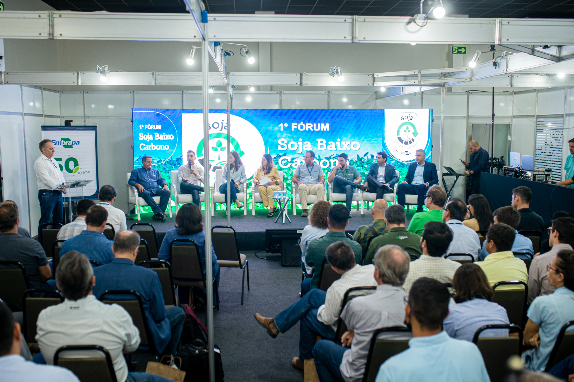 Ortigara participou ainda do 1.° Fórum Soja Baixo Carbono, promovido pela Embrapa.