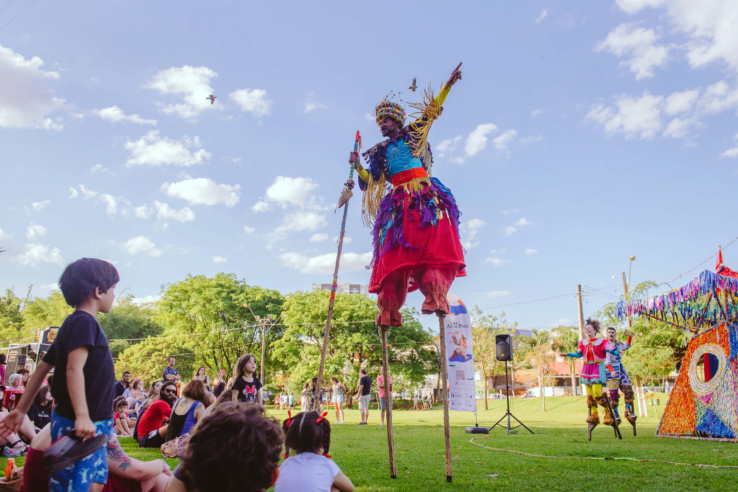 Crianças no Teatro prossegue no Noroeste e Campos Gerais em junho