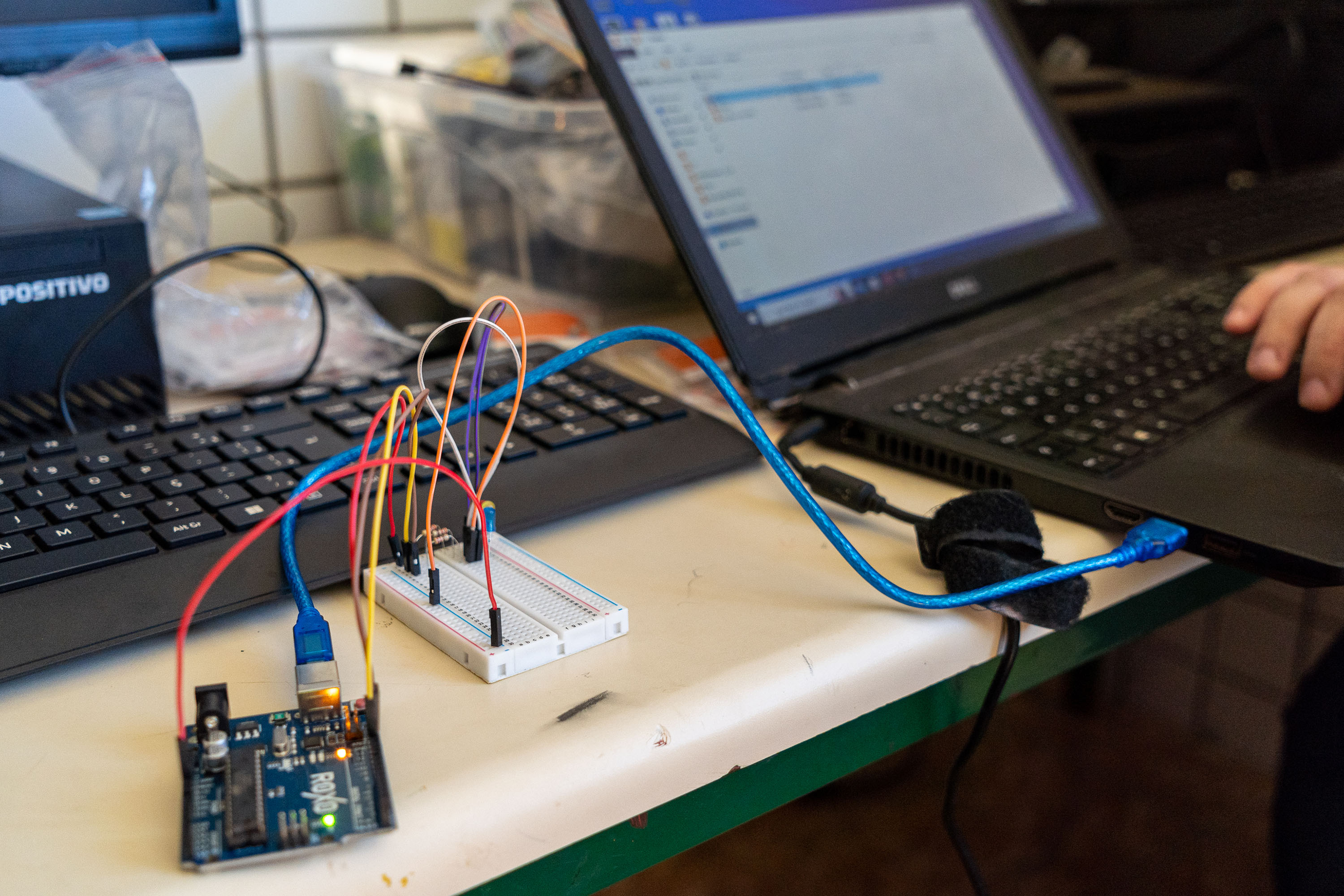 Alunos de Robótica se destacam na primeira Prova Paraná de 2023, com quase 70% de acertos no ensino médio