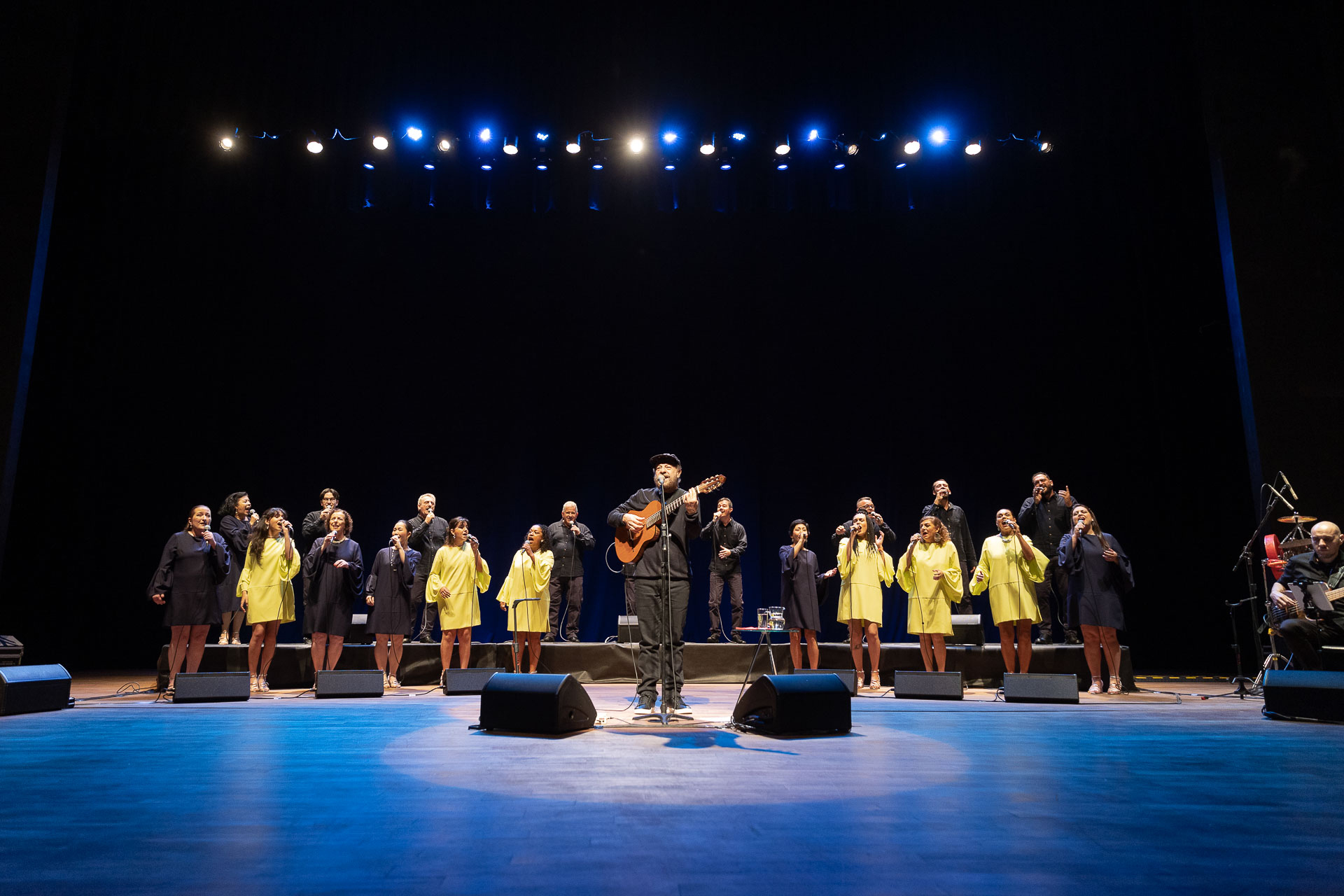 Ponta Grossa recebe turnê de João Bosco e Coral Sanepar
