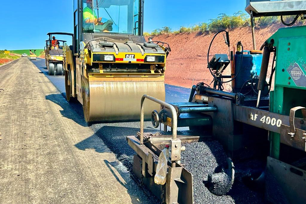 Com novo trecho liberado, duplicação da PR-445 atua de Mauá da Serra a Lerroville