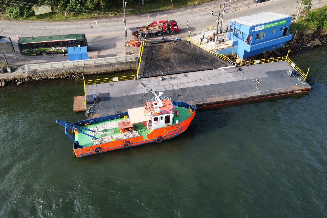Ferry boat de Guaratuba opera normalmente após troca de ponte