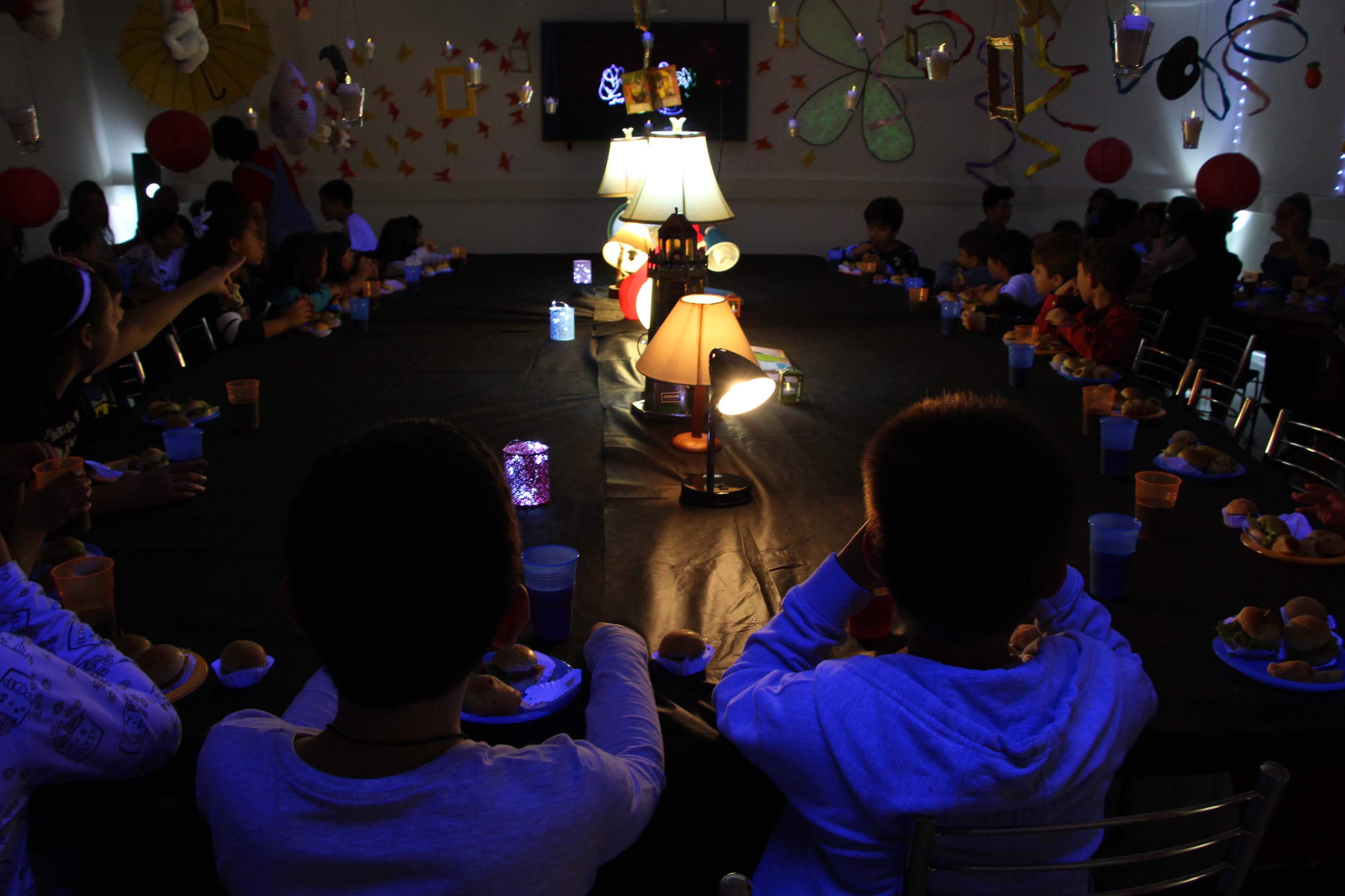 Museu Oscar Niemeyer realiza edição extra do “Uma Noite no MON”