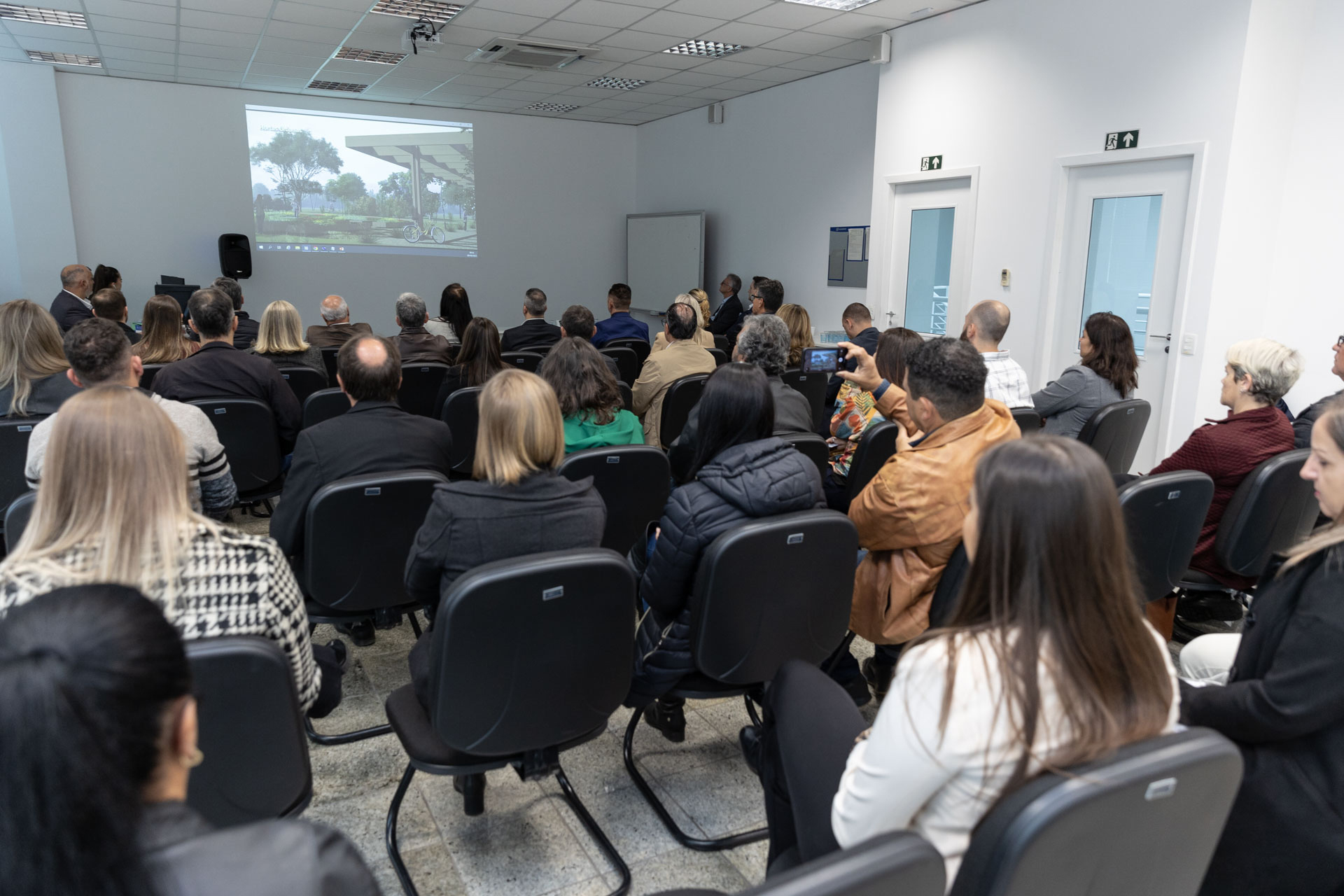 Sanepar apresenta projeto Reserva Hídrica do Iguaçu ao Pró-Metrópole