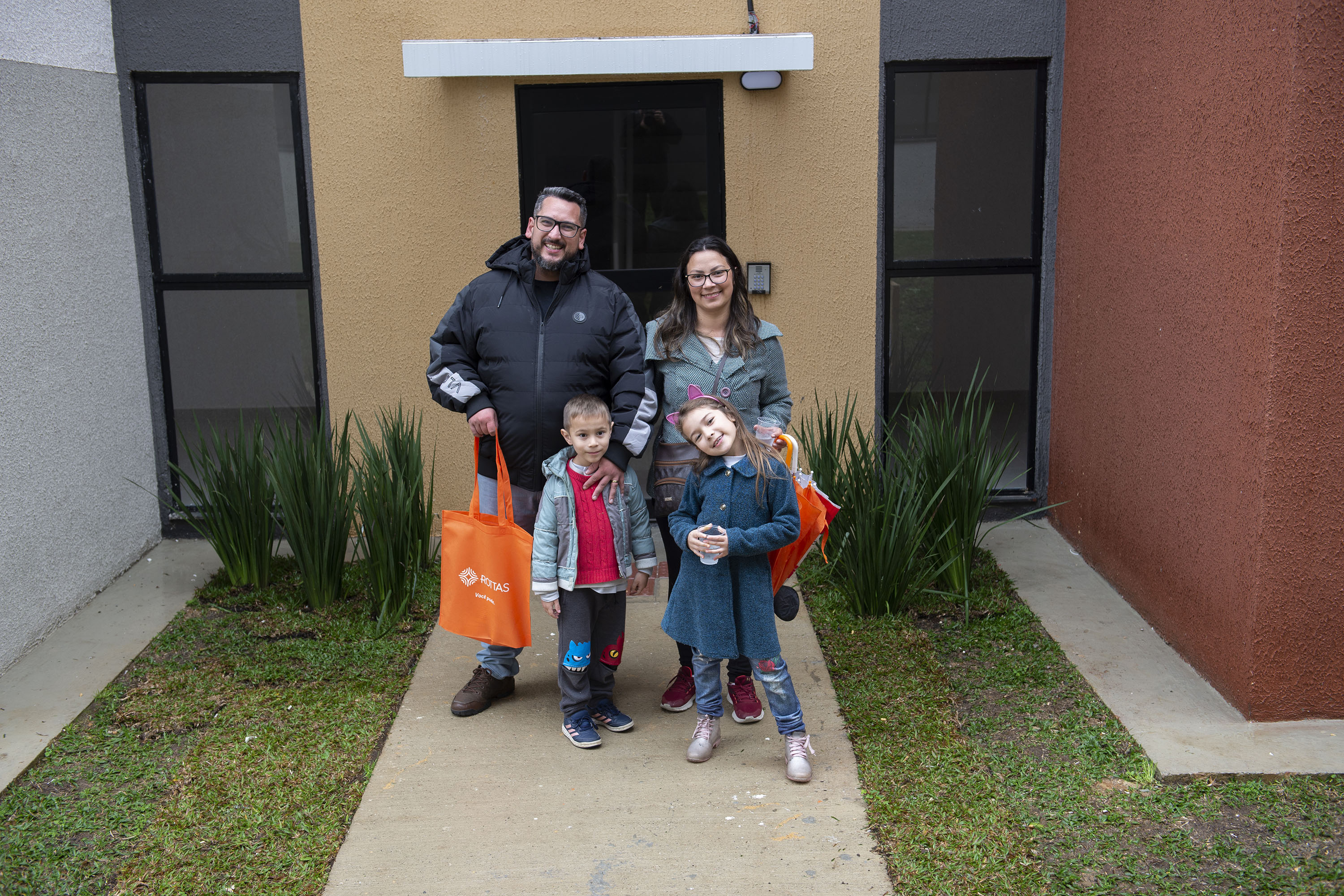 Entrega de apartamentos em Almirante Tamandaré Residencial Porto Tingui II